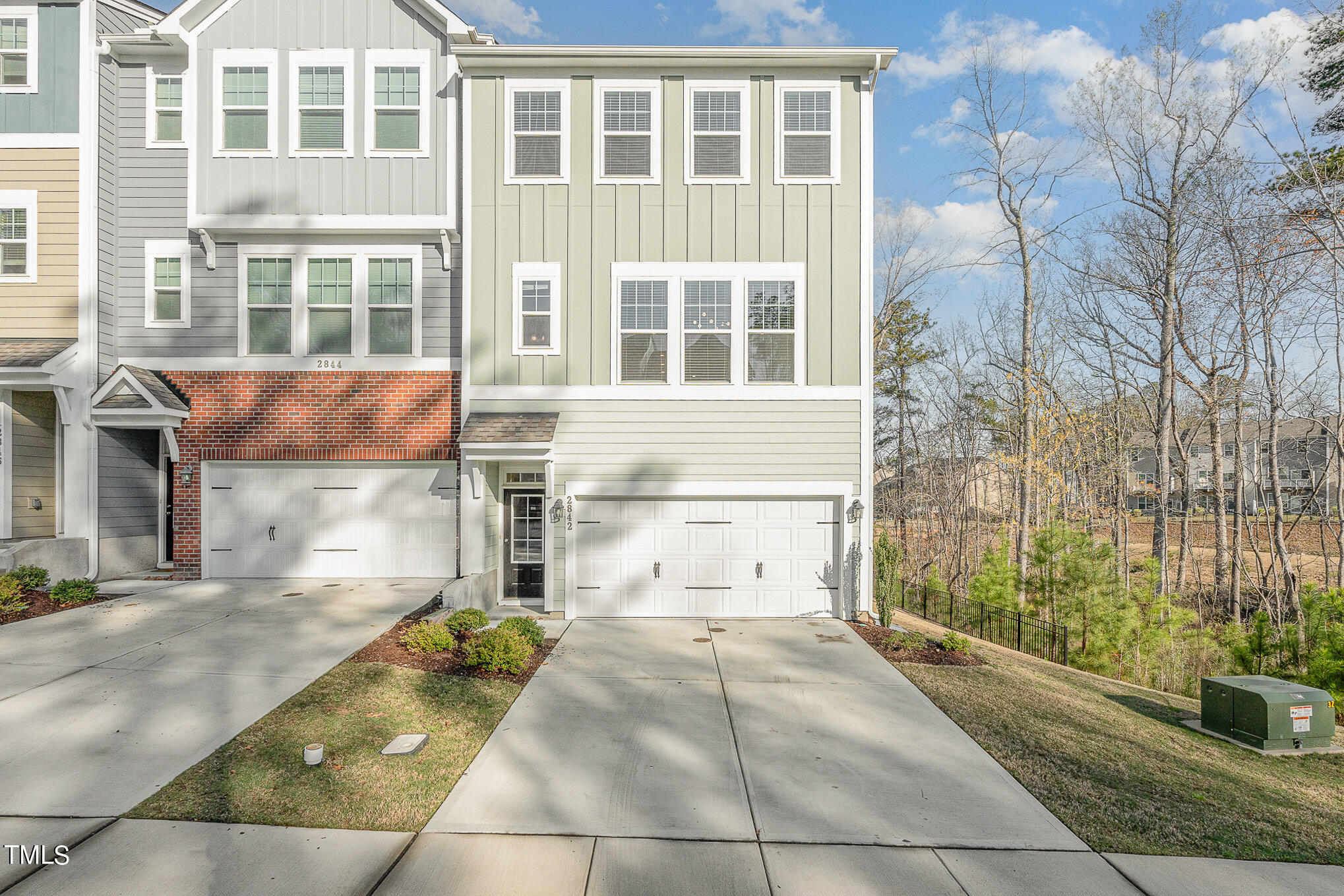 2842 Macbeth Lane