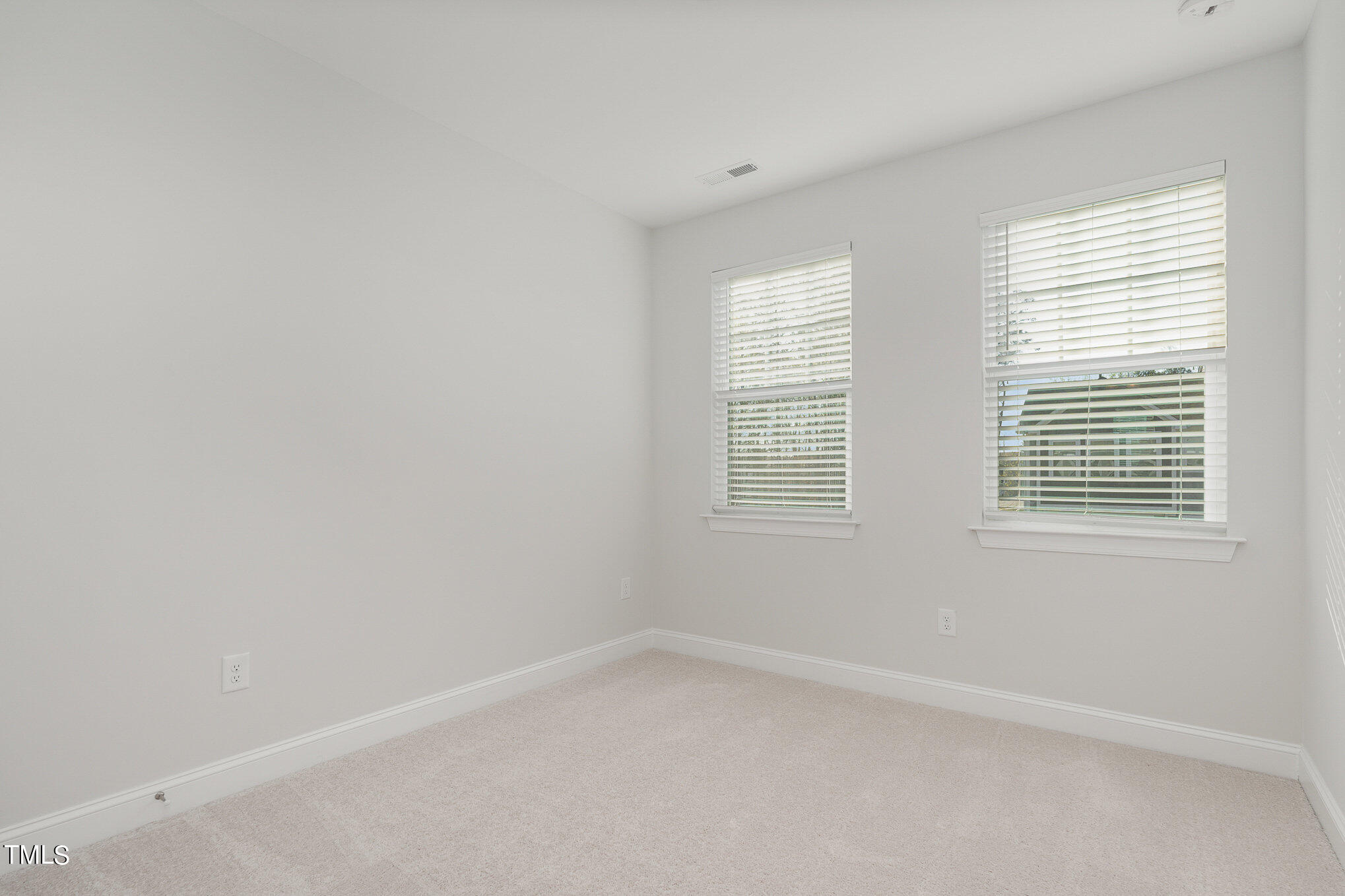 2842 Macbeth Lane