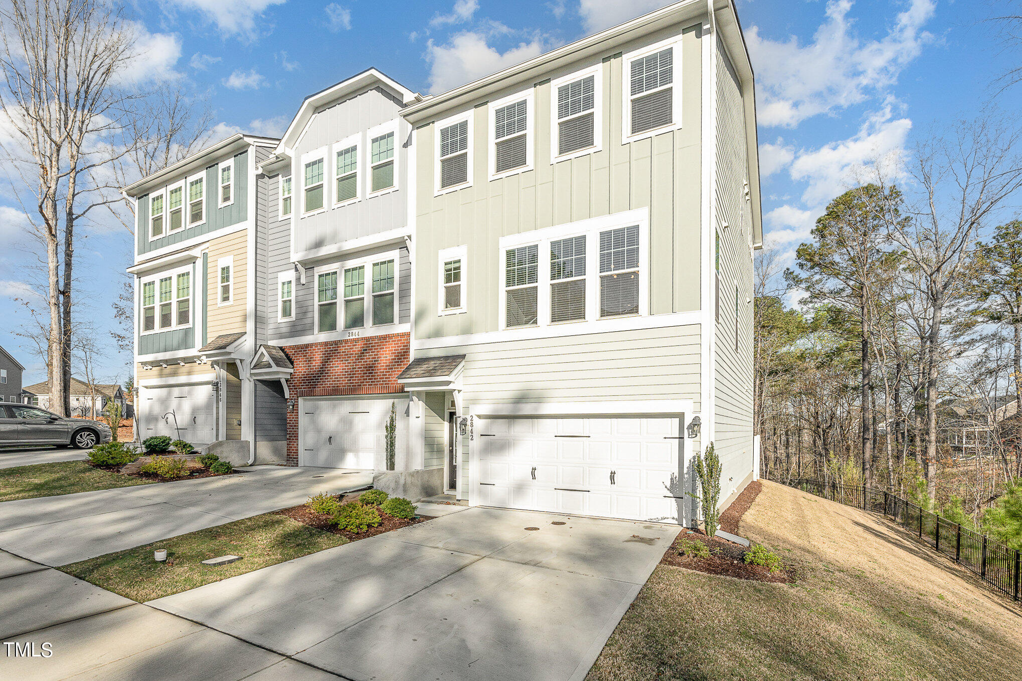 2842 Macbeth Lane