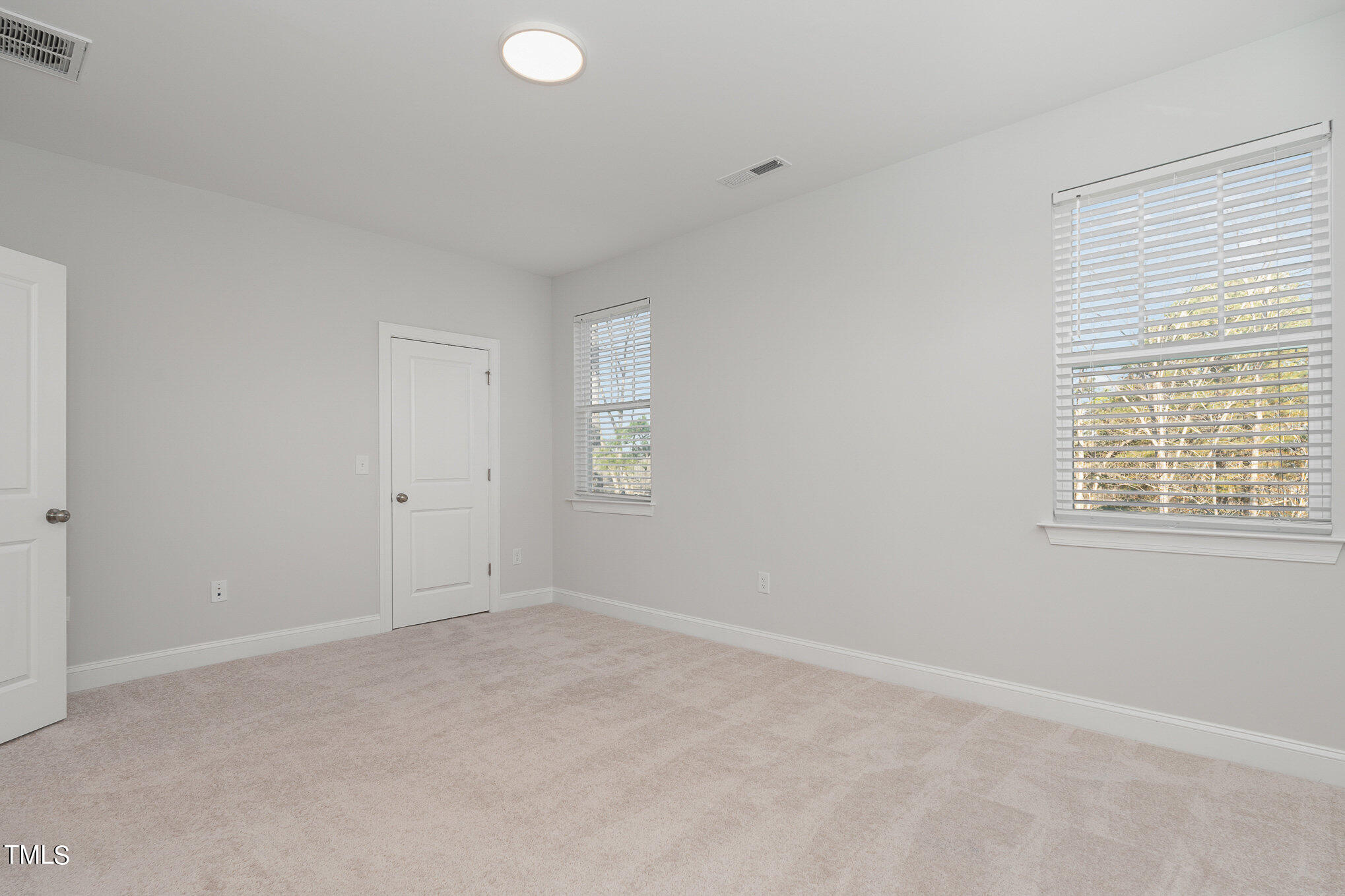 2842 Macbeth Lane