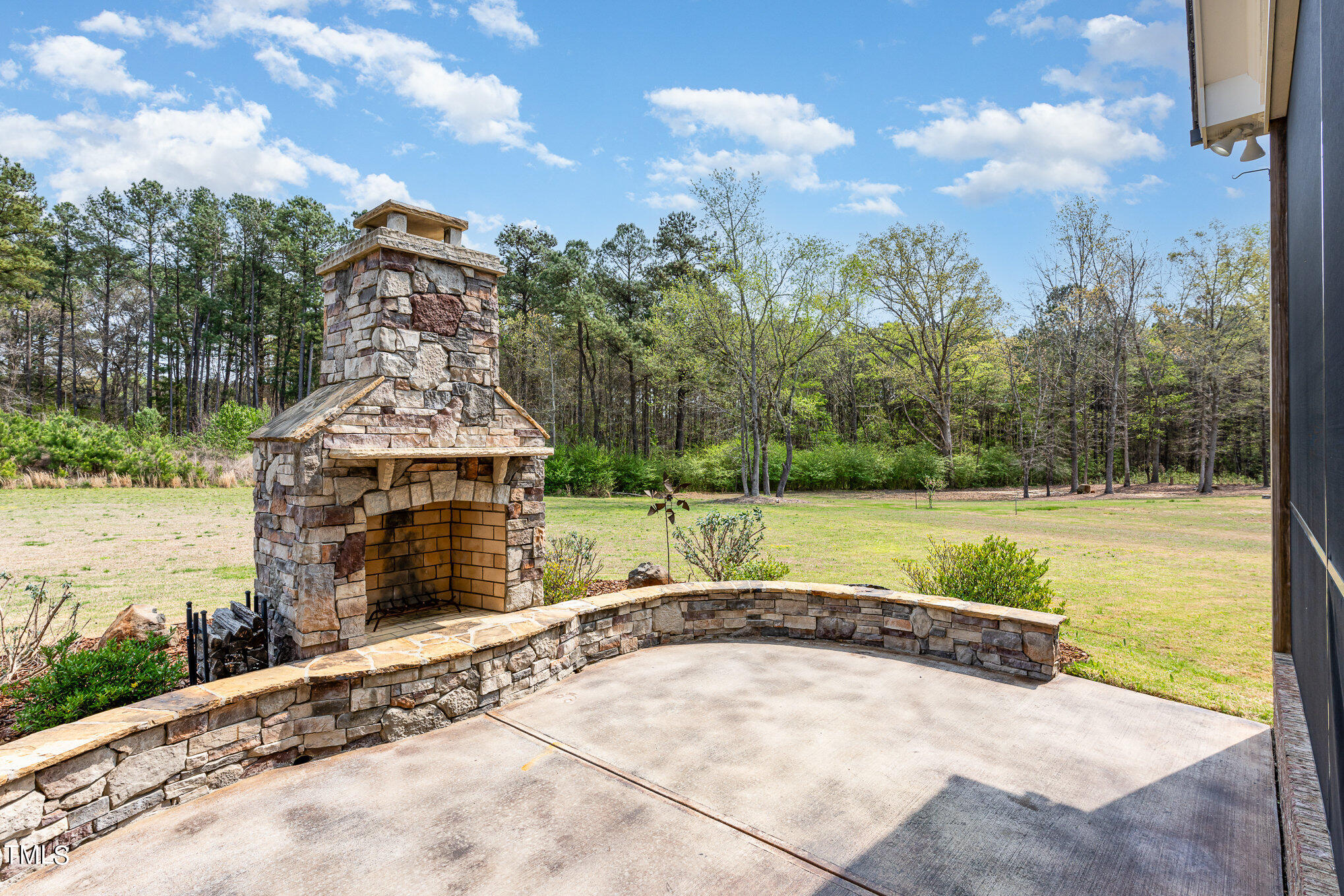 1505 Sweetwater Lane
