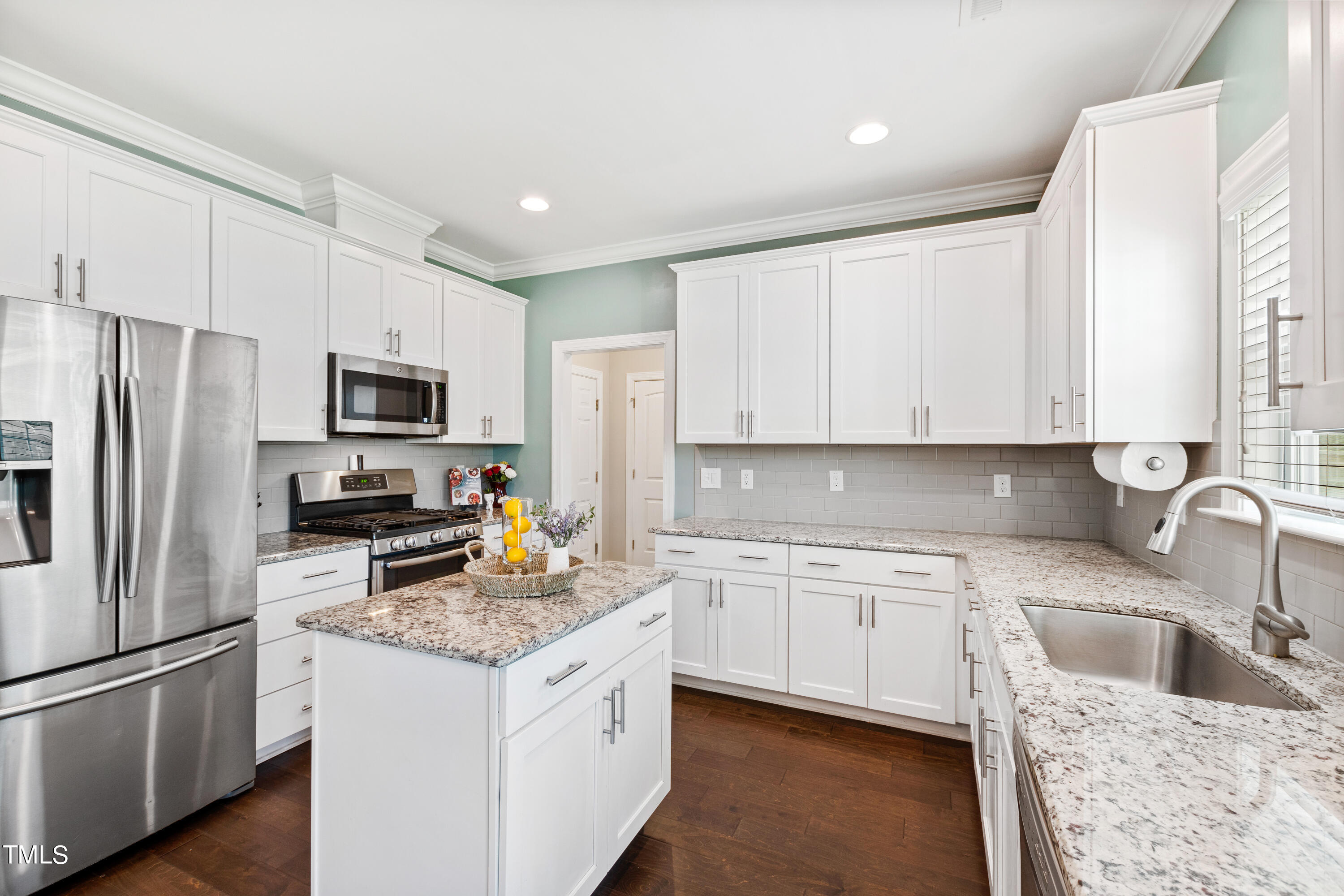 5240 Copain Cove