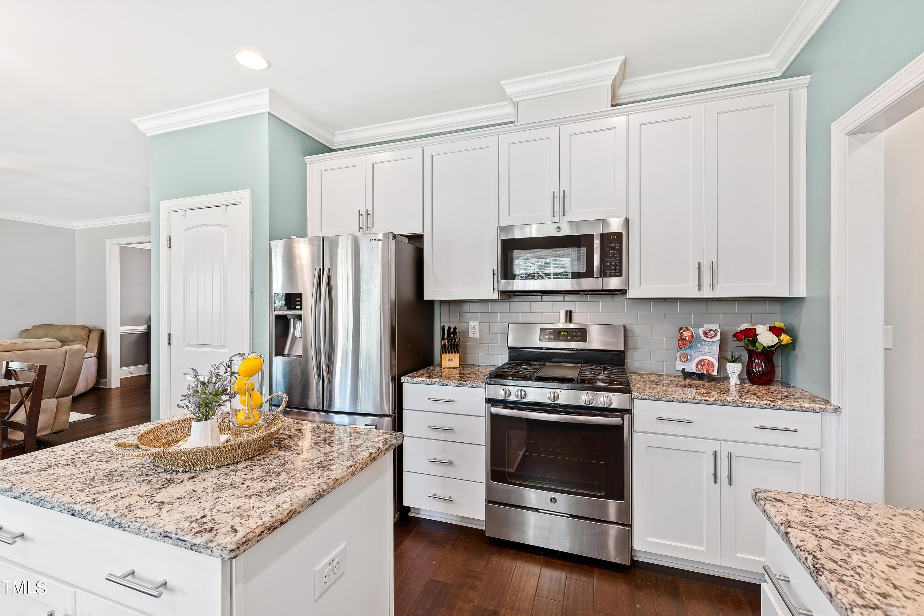 5240 Copain Cove