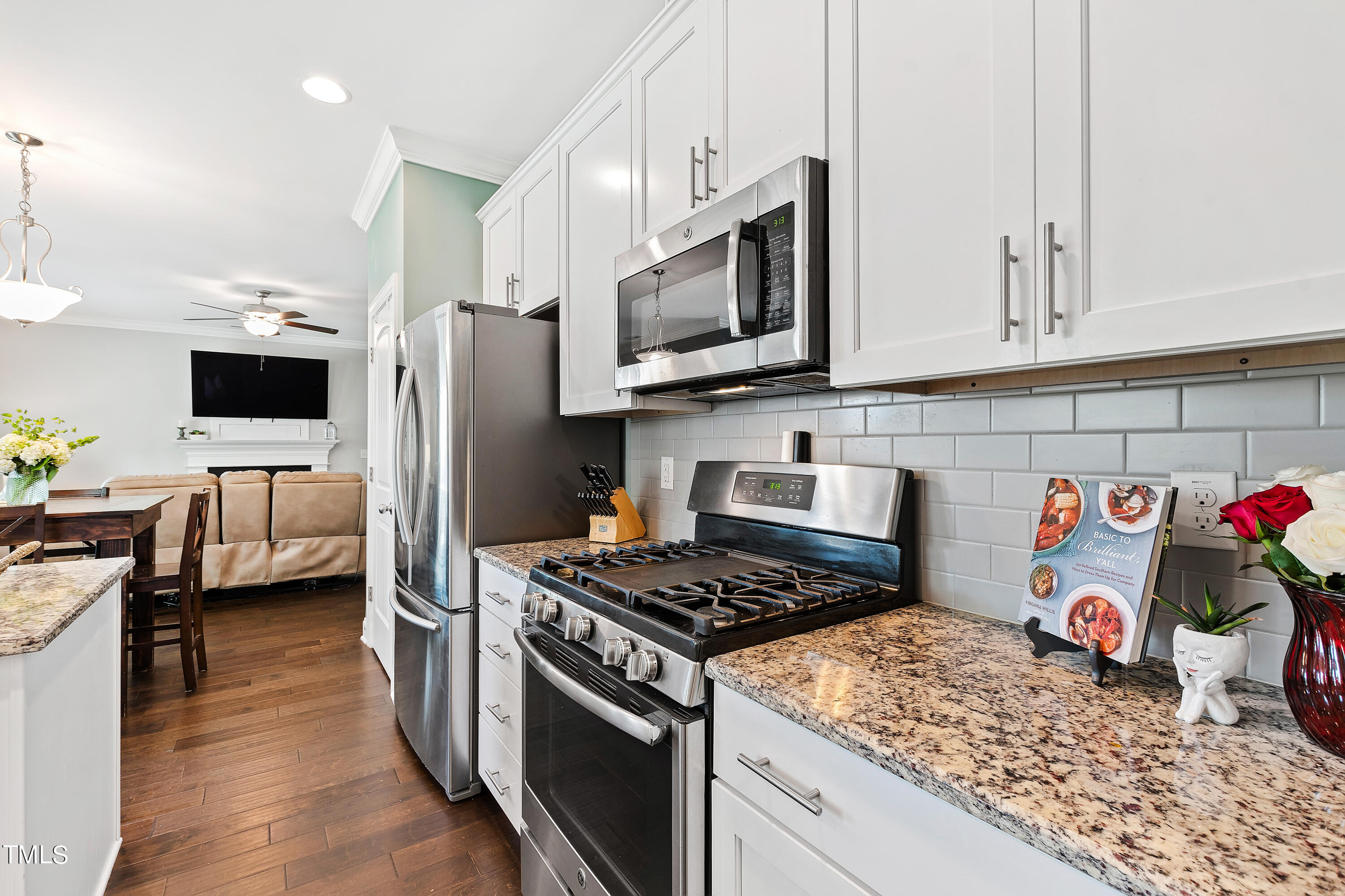 5240 Copain Cove