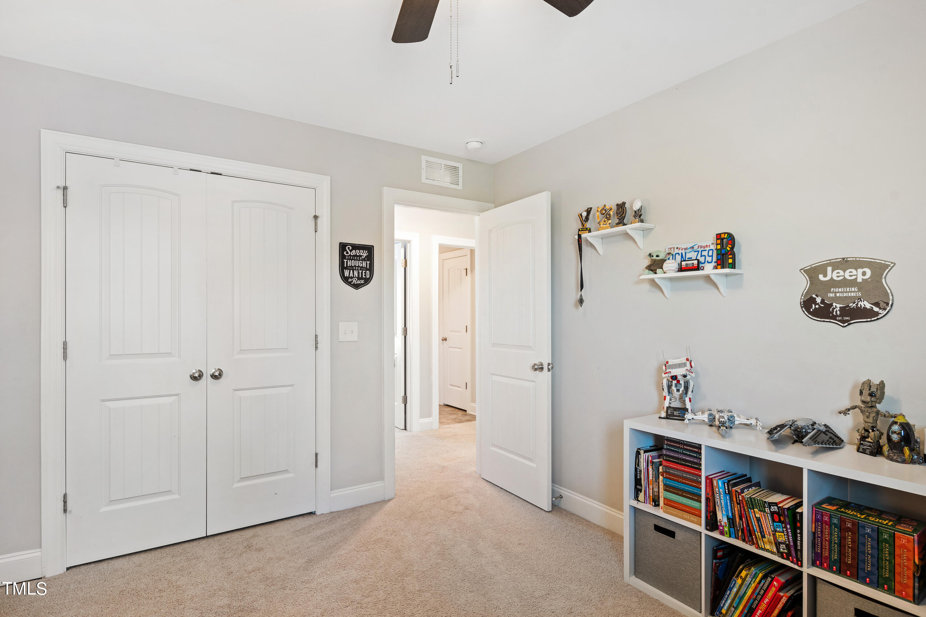 5240 Copain Cove