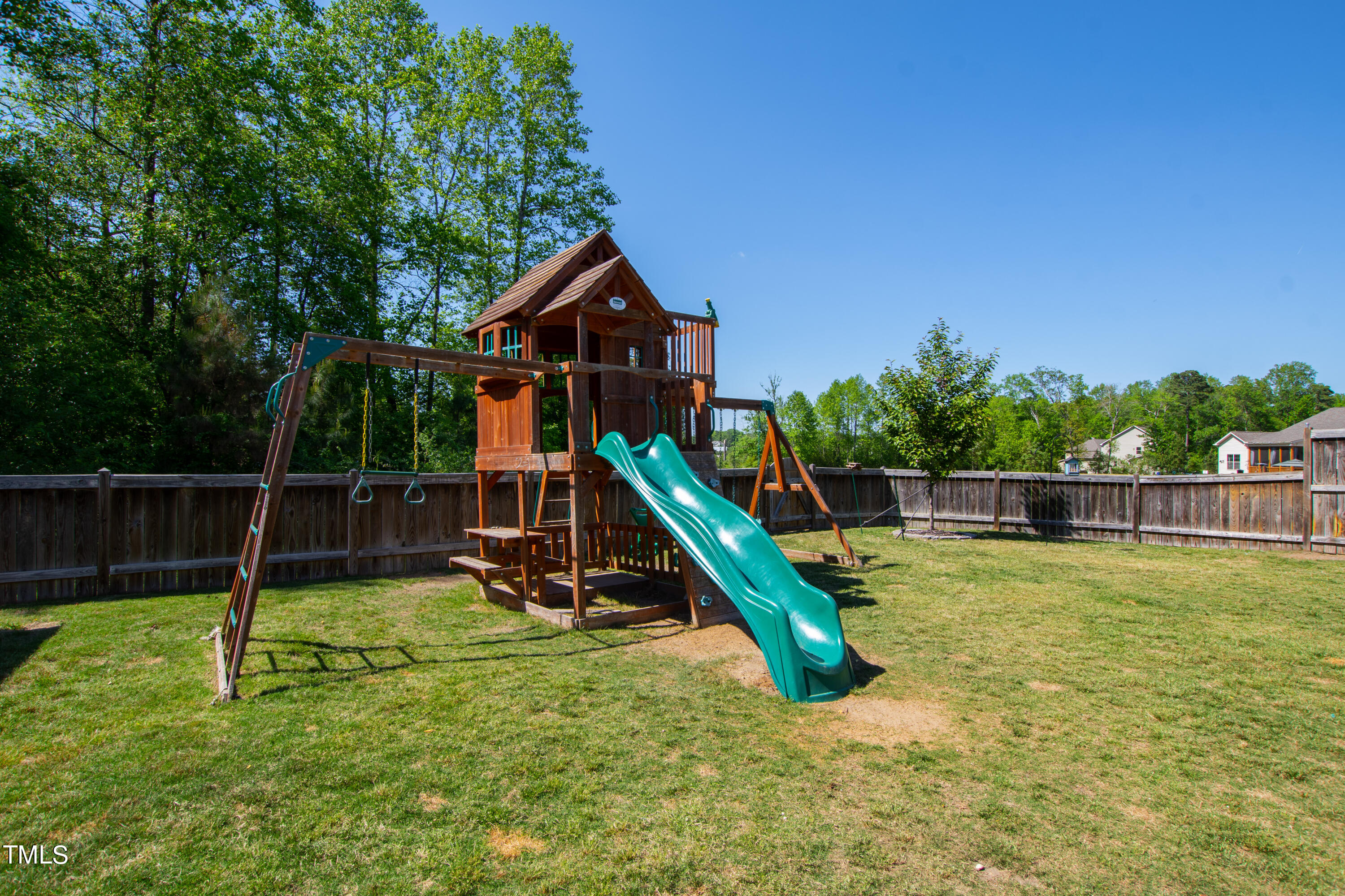 5240 Copain Cove