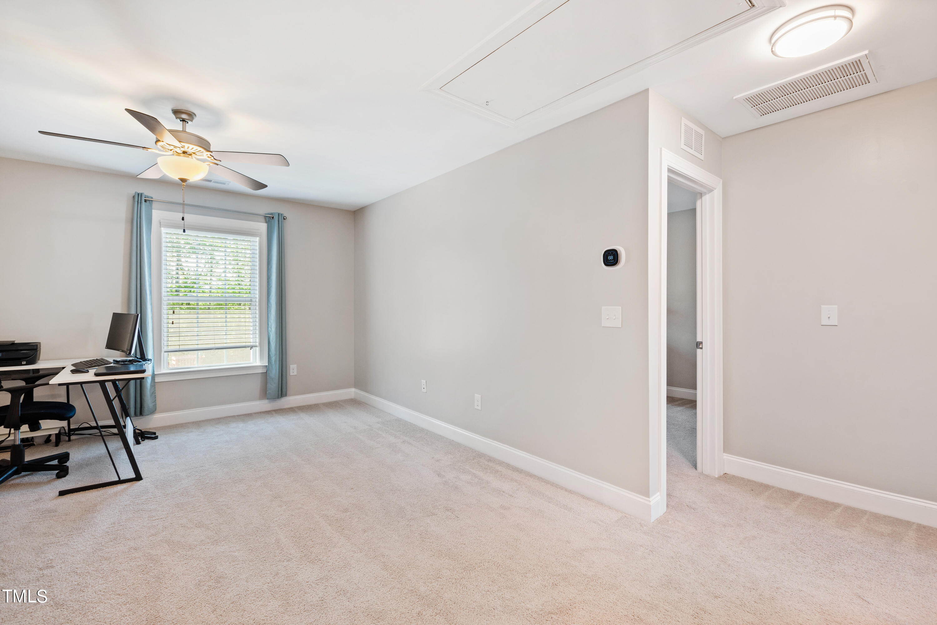 5240 Copain Cove