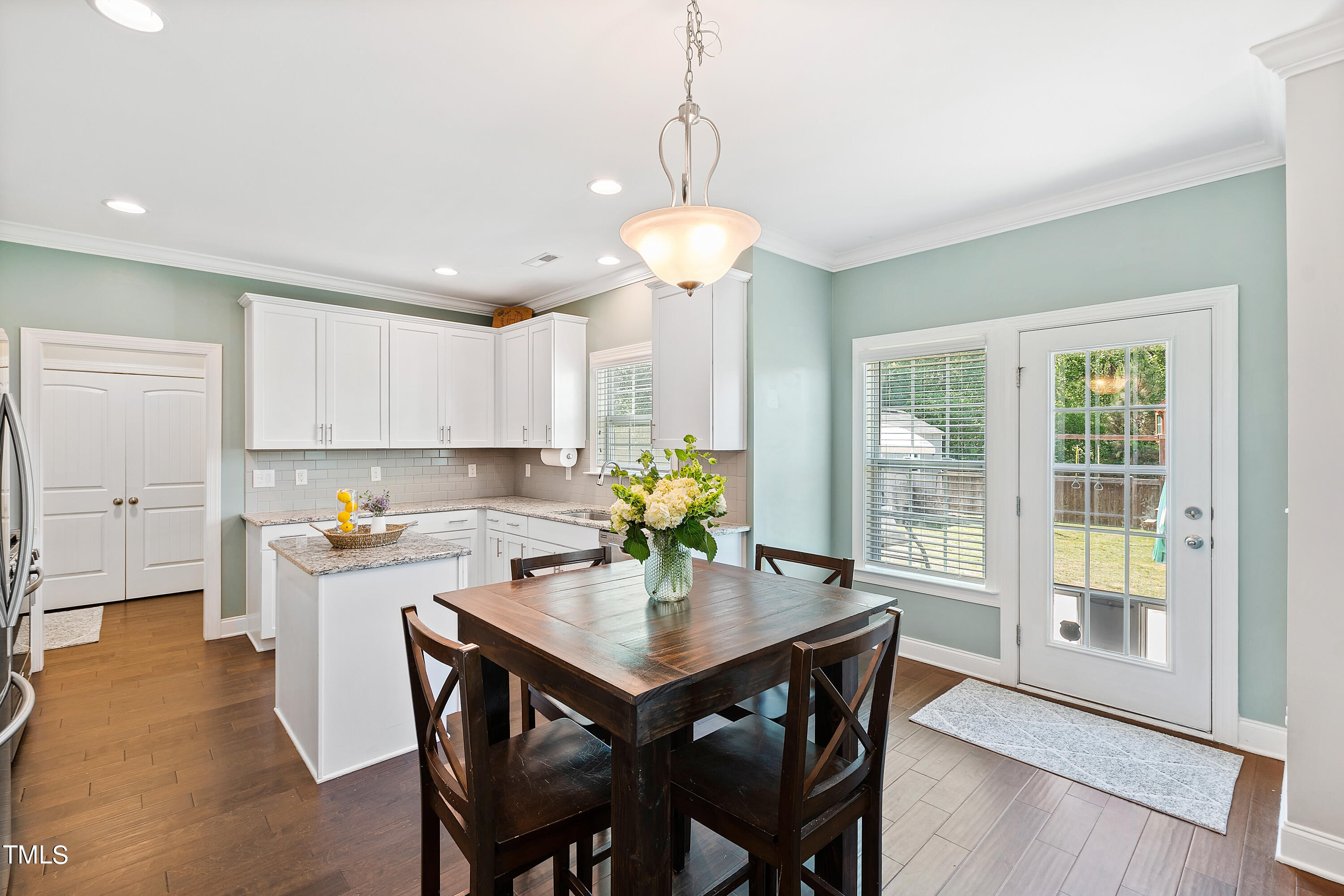 5240 Copain Cove