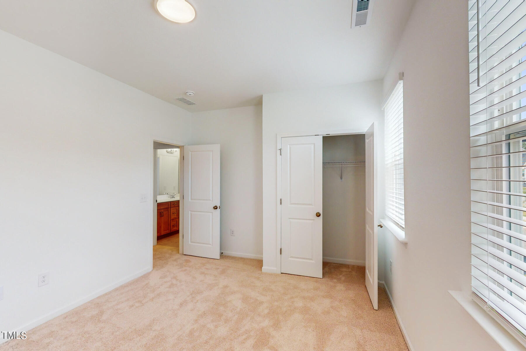 2405 Greshford Lane