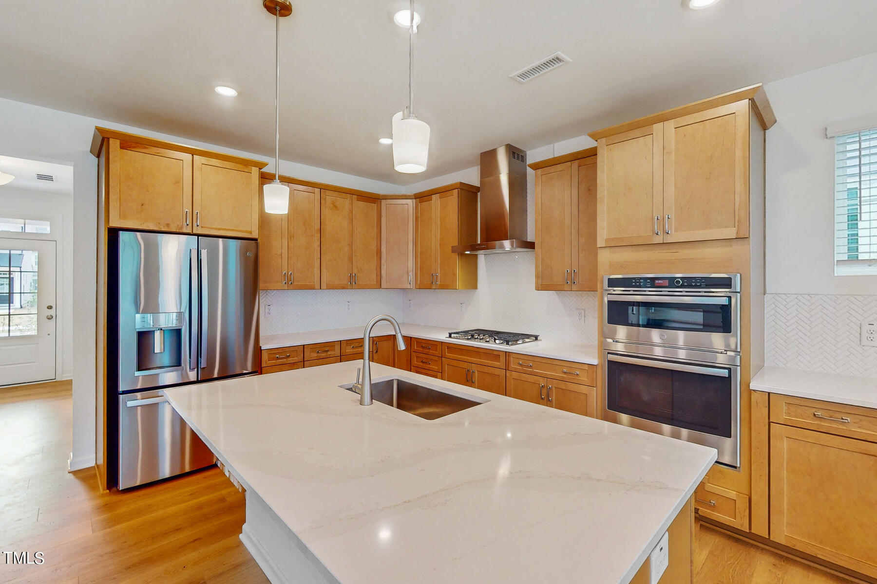 2405 Greshford Lane