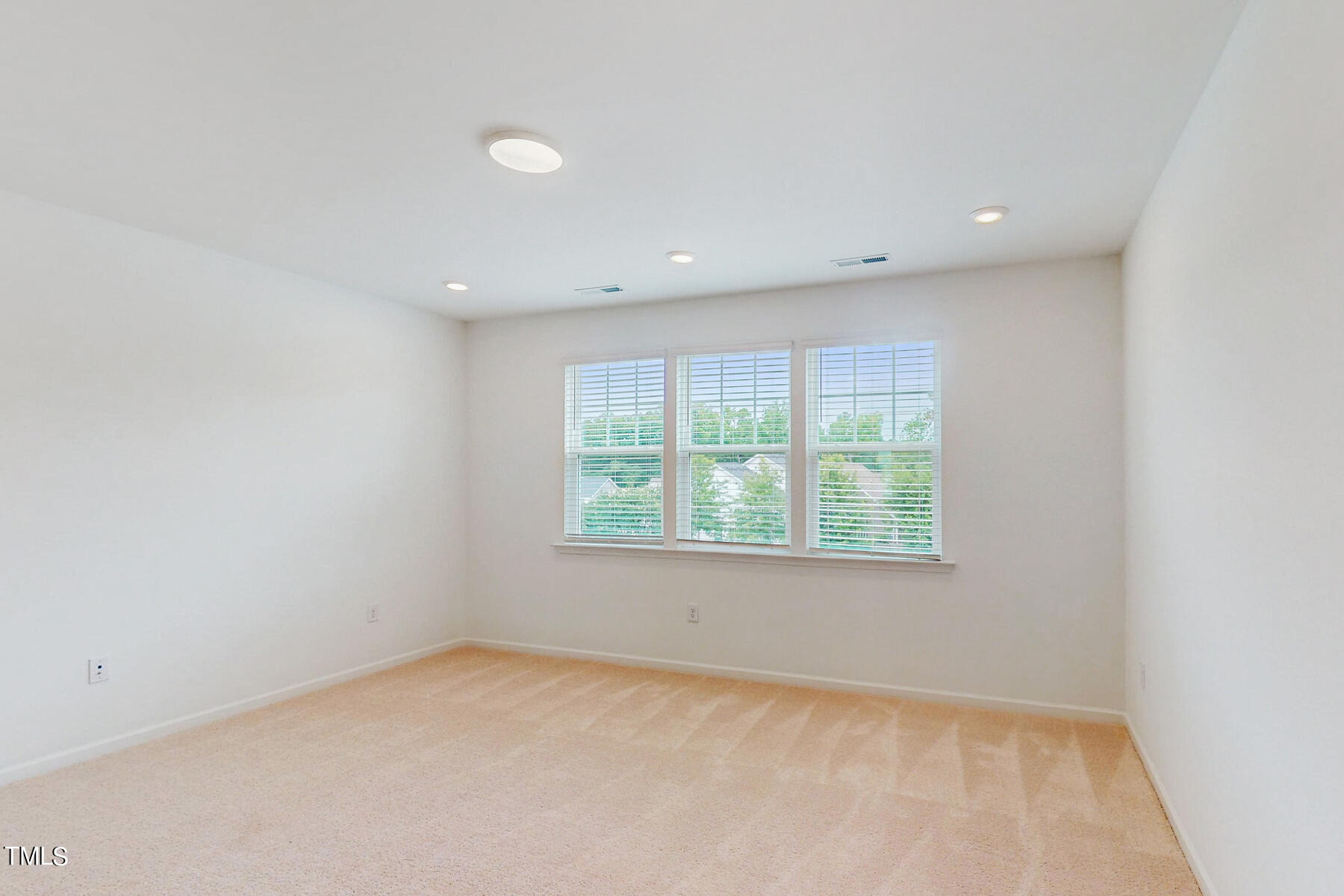 2405 Greshford Lane
