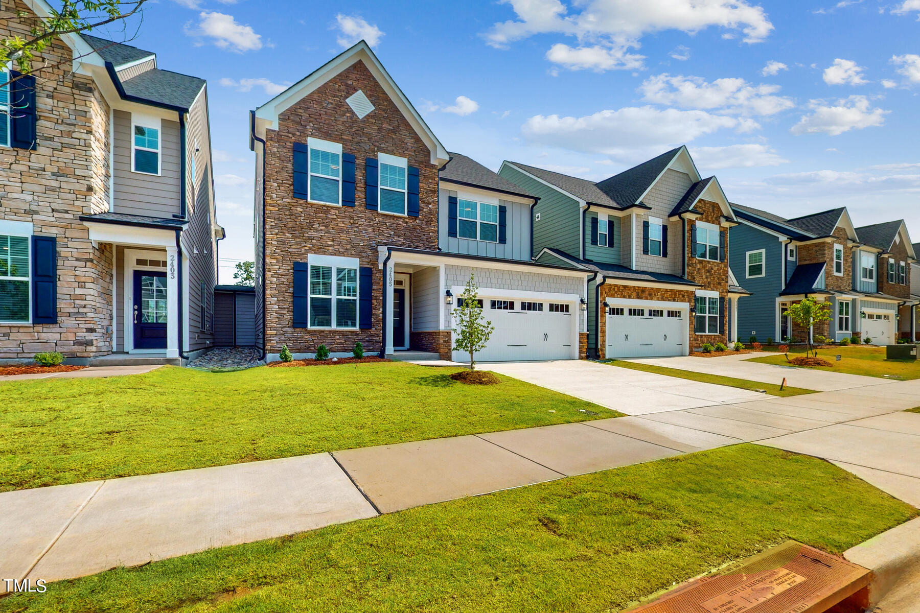 2405 Greshford Lane