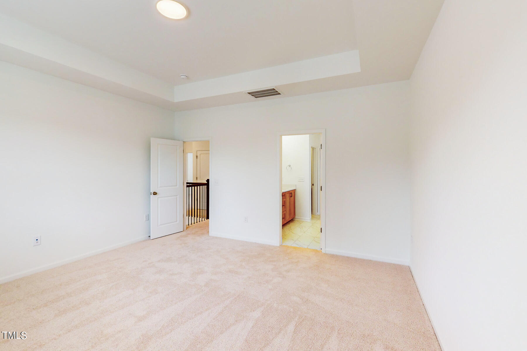 2405 Greshford Lane