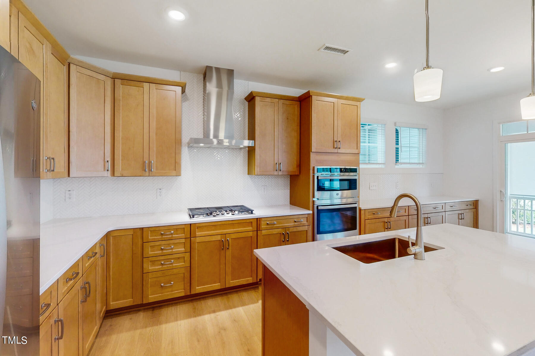 2405 Greshford Lane