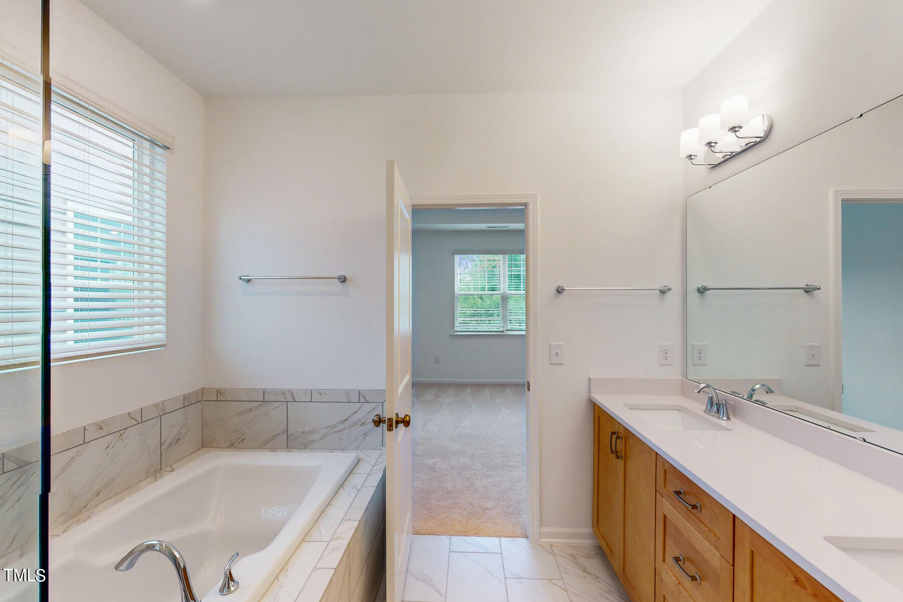 2405 Greshford Lane