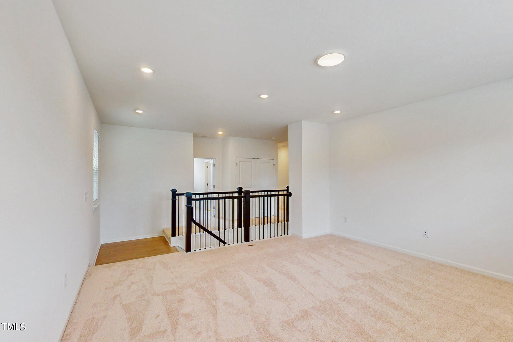 2405 Greshford Lane