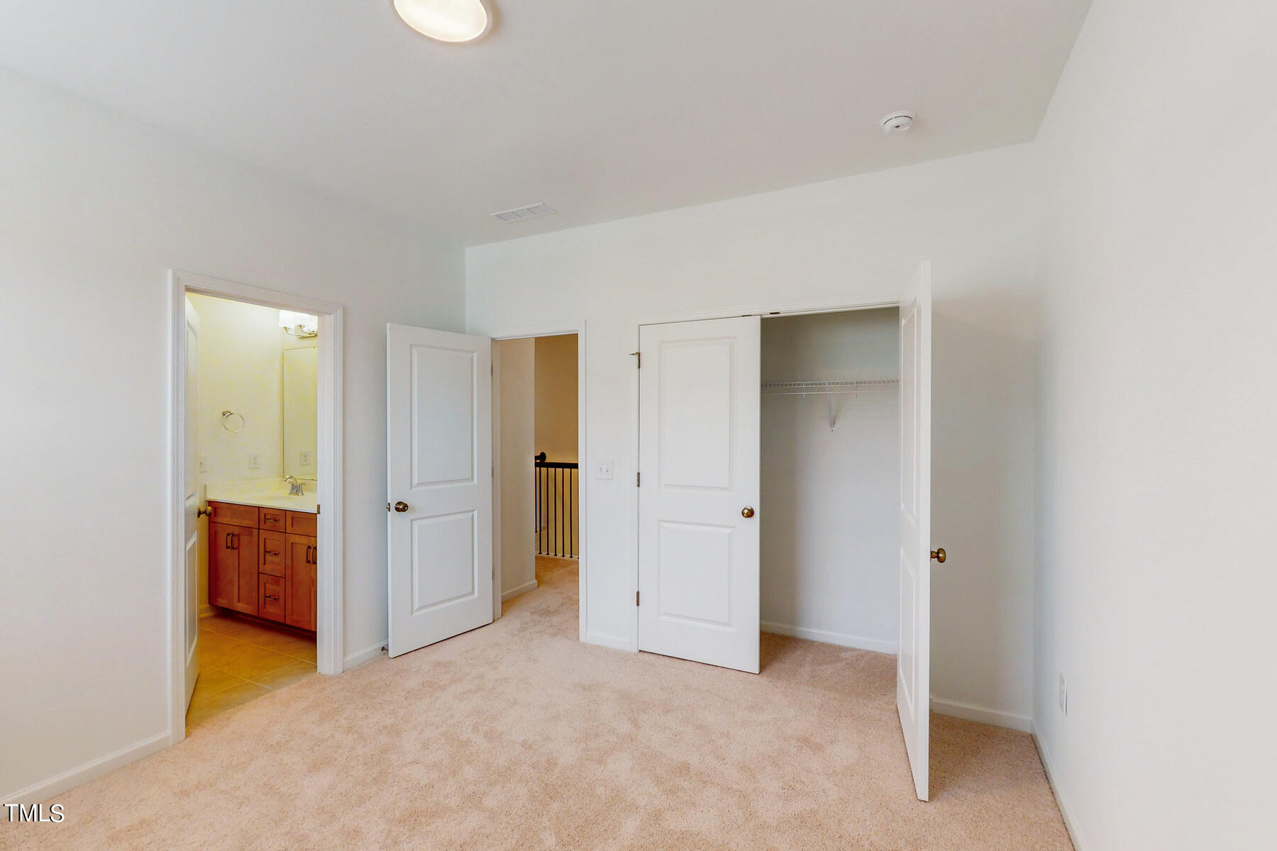 2405 Greshford Lane