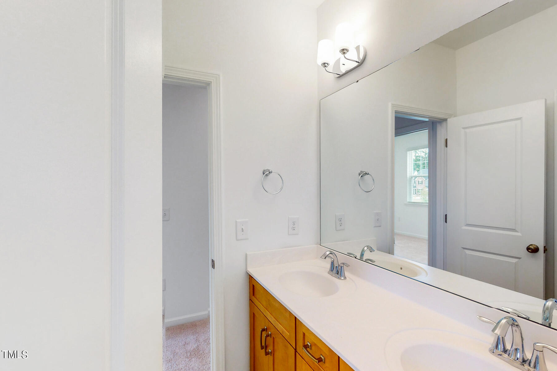 2405 Greshford Lane