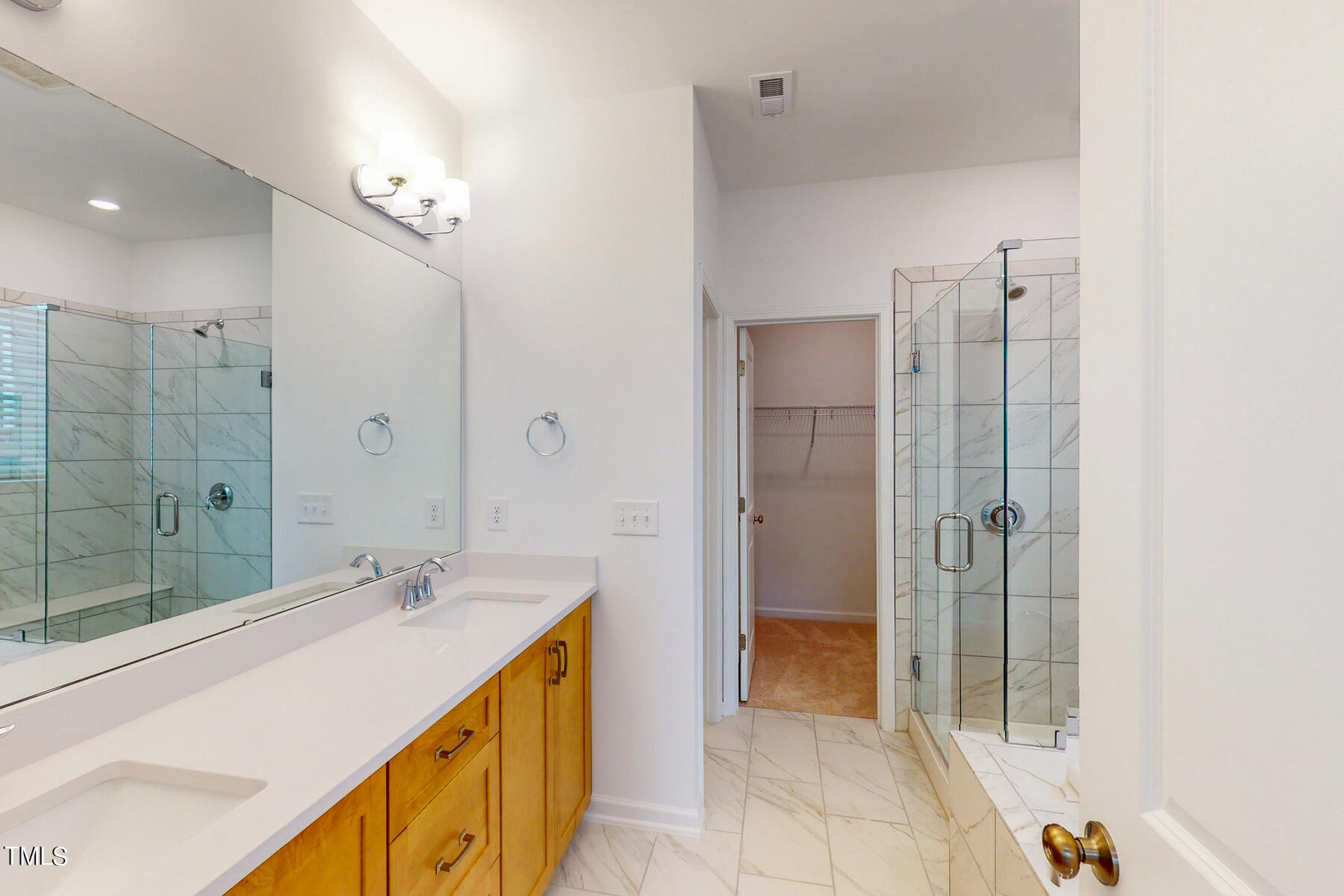 2405 Greshford Lane