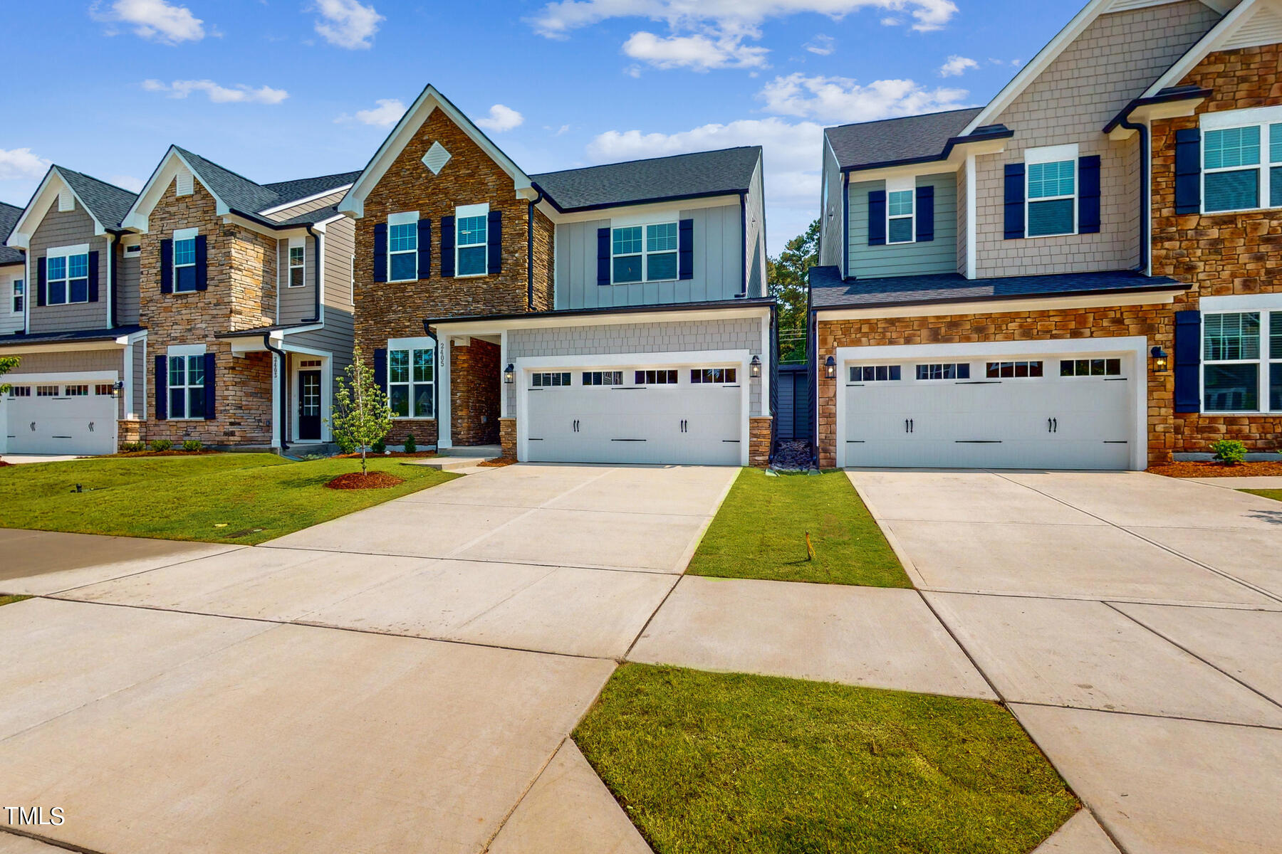 2405 Greshford Lane