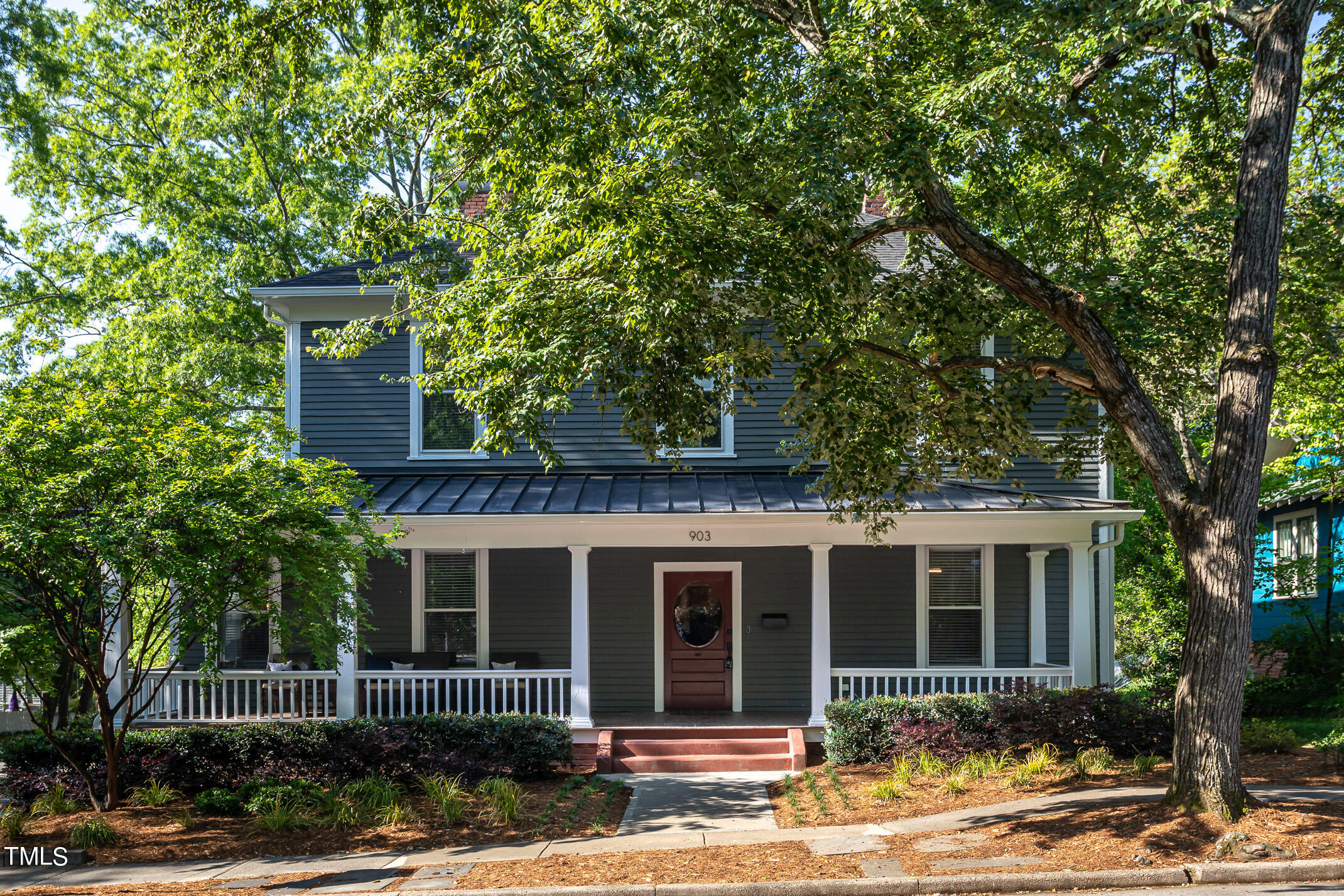 903 W Lenoir Street
