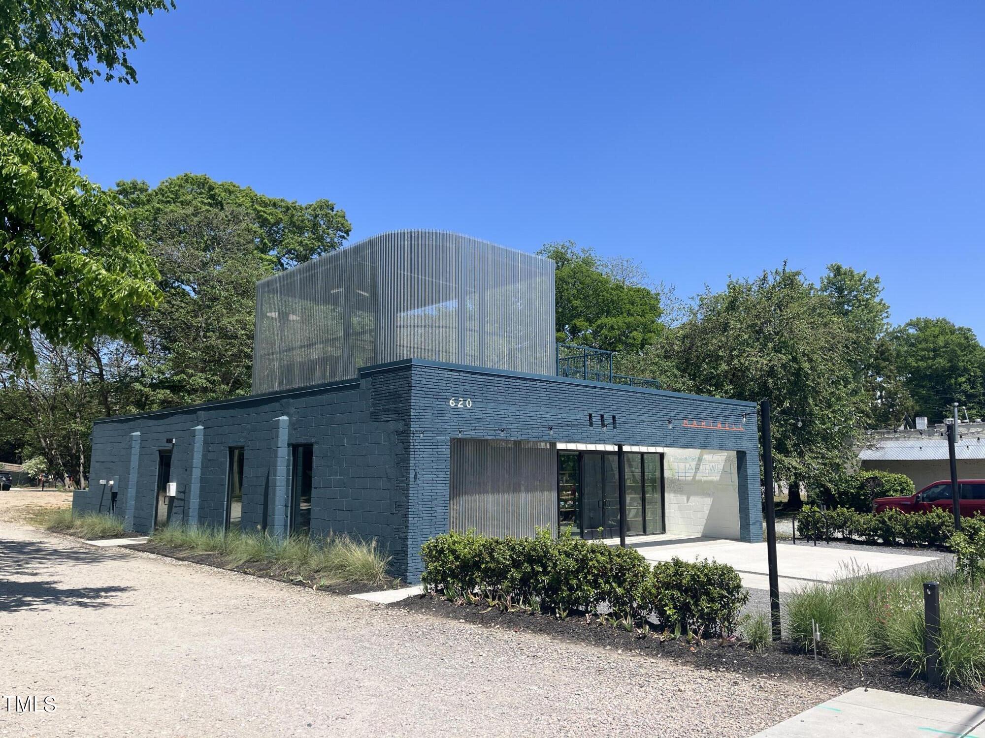 903 W Lenoir Street