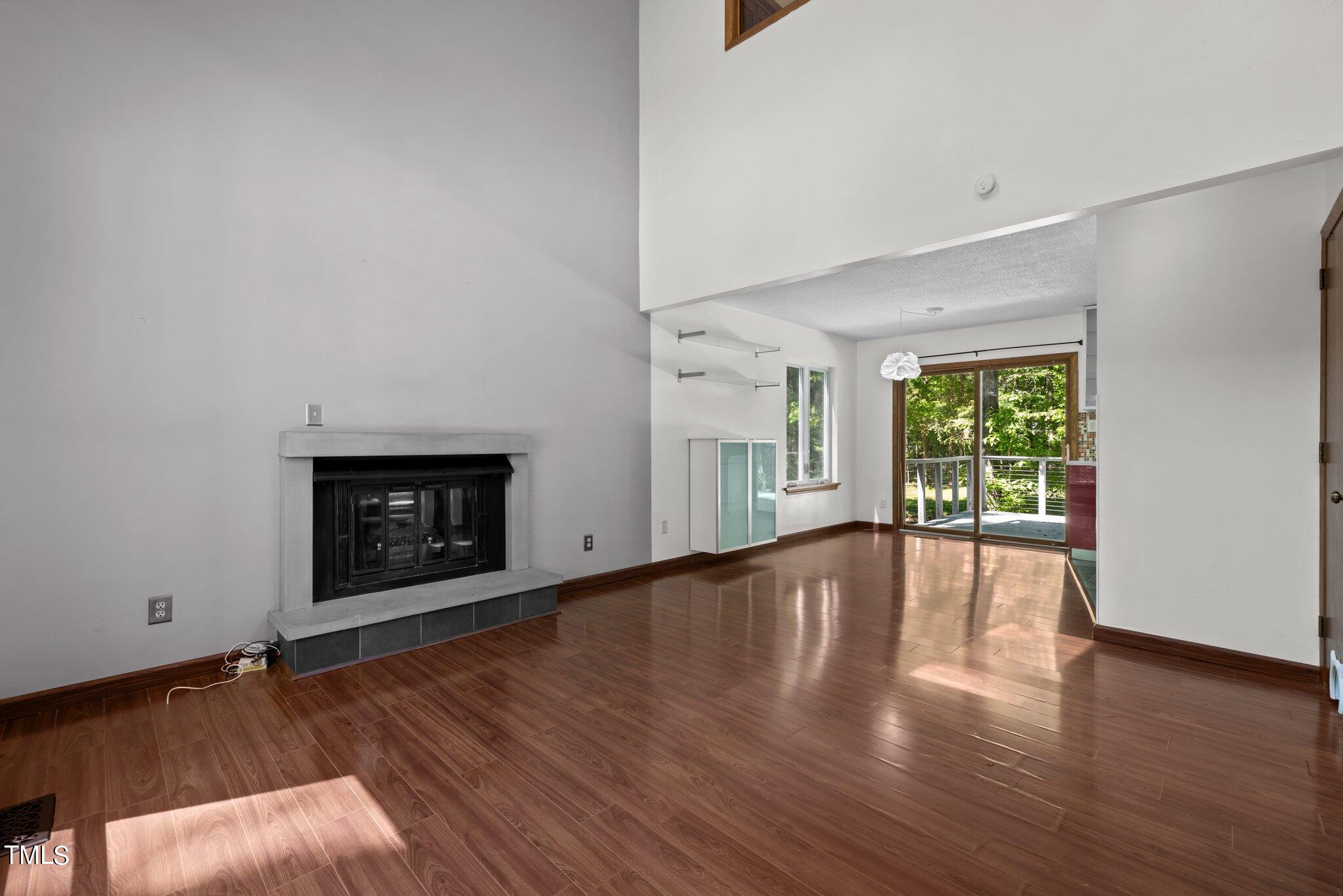2613 Overland Passage Road