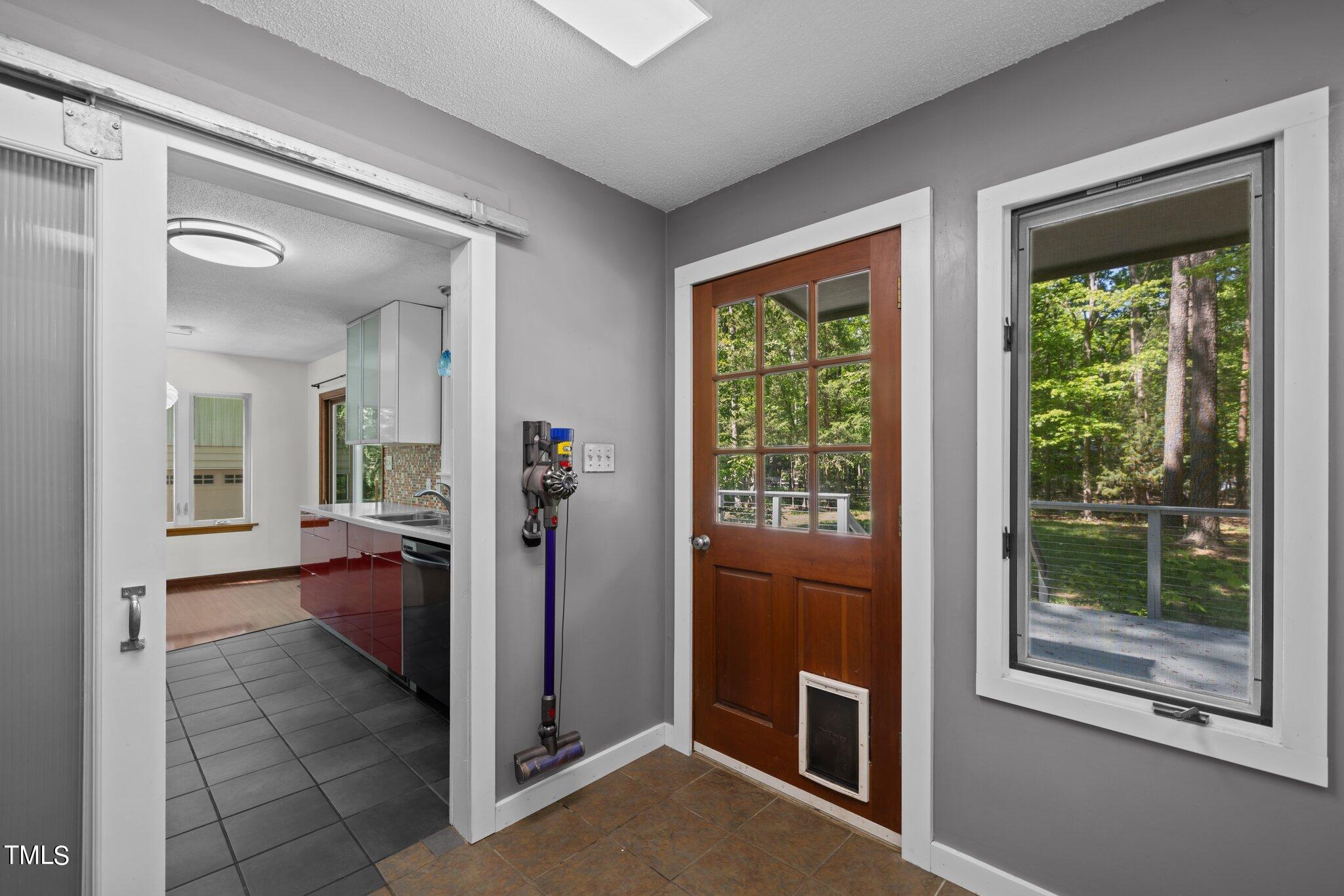 2613 Overland Passage Road