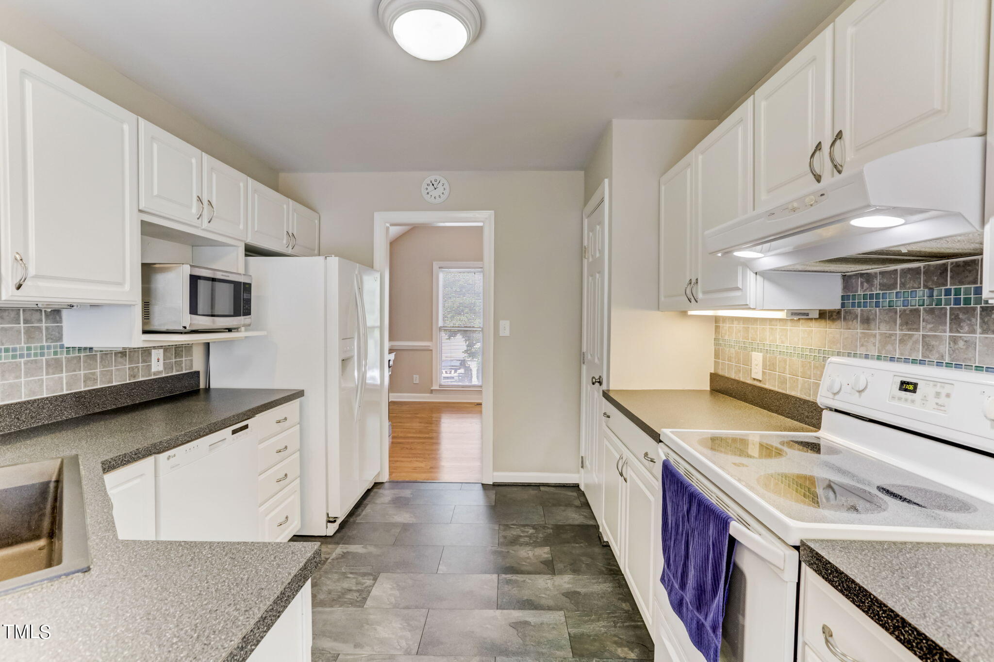 1425 Opal Court