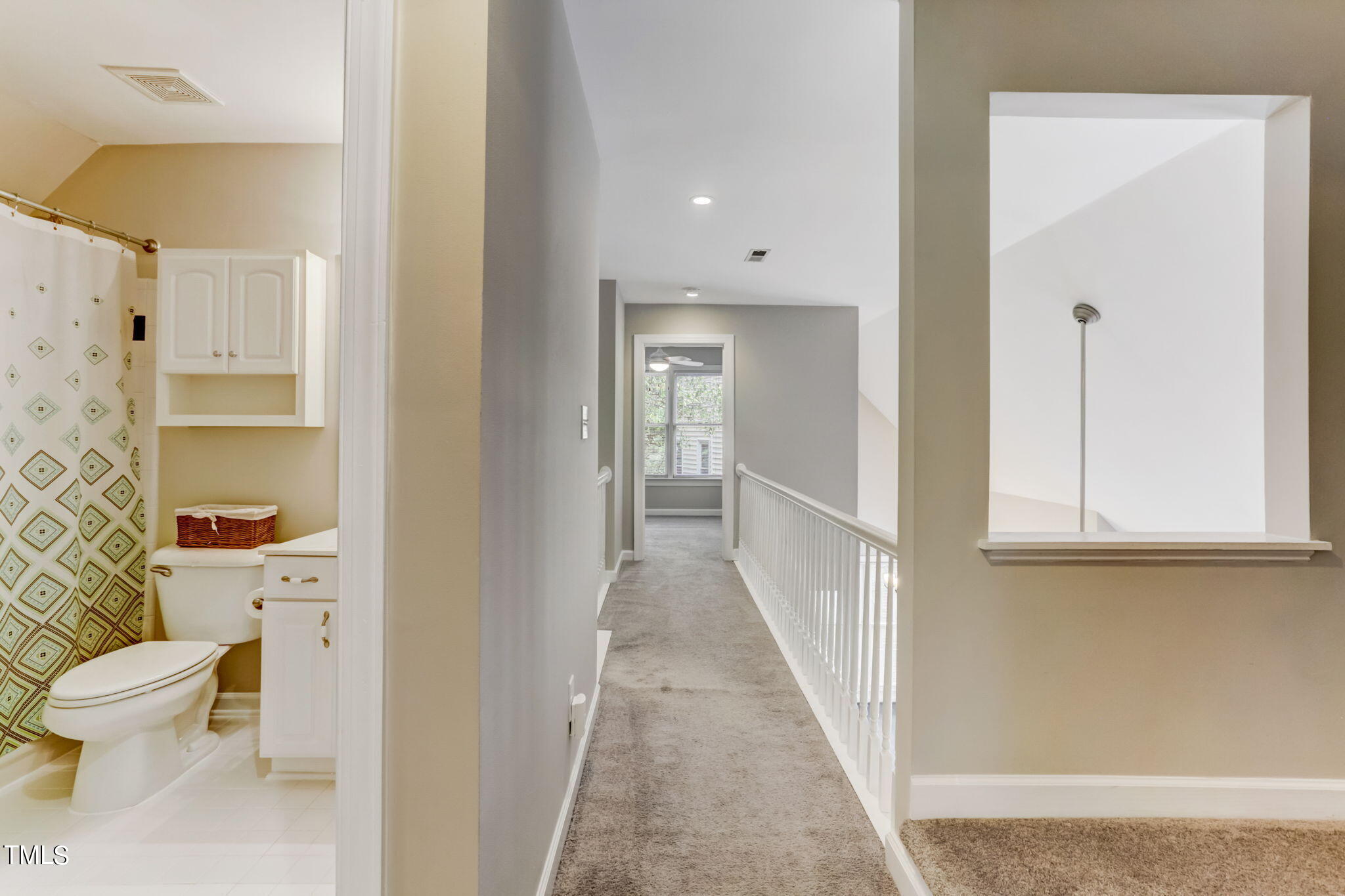 1425 Opal Court