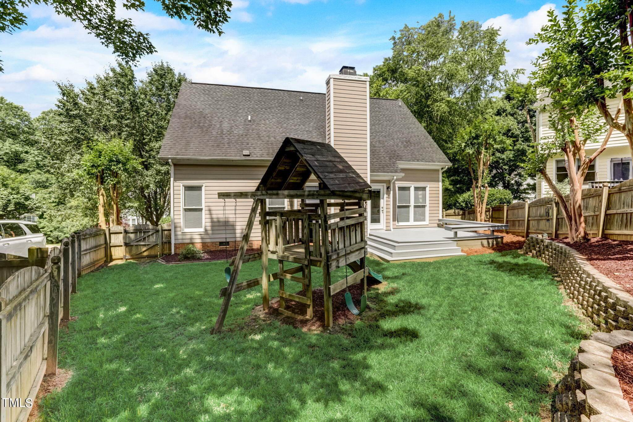 1425 Opal Court