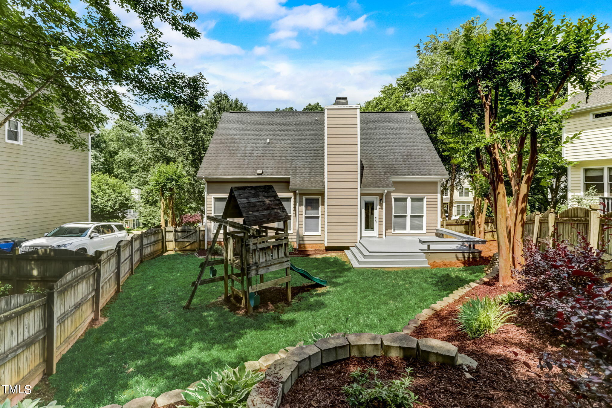 1425 Opal Court