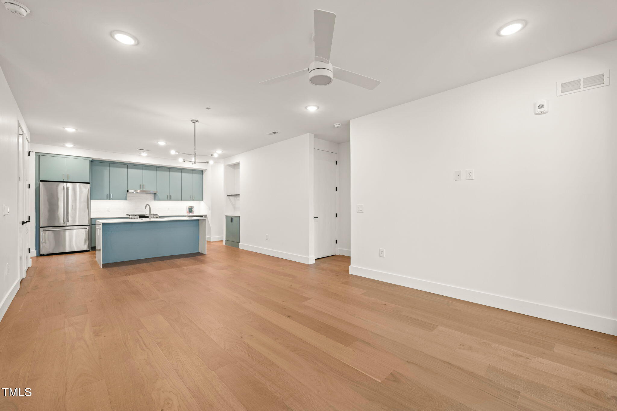 29 Enterprise Street # 209