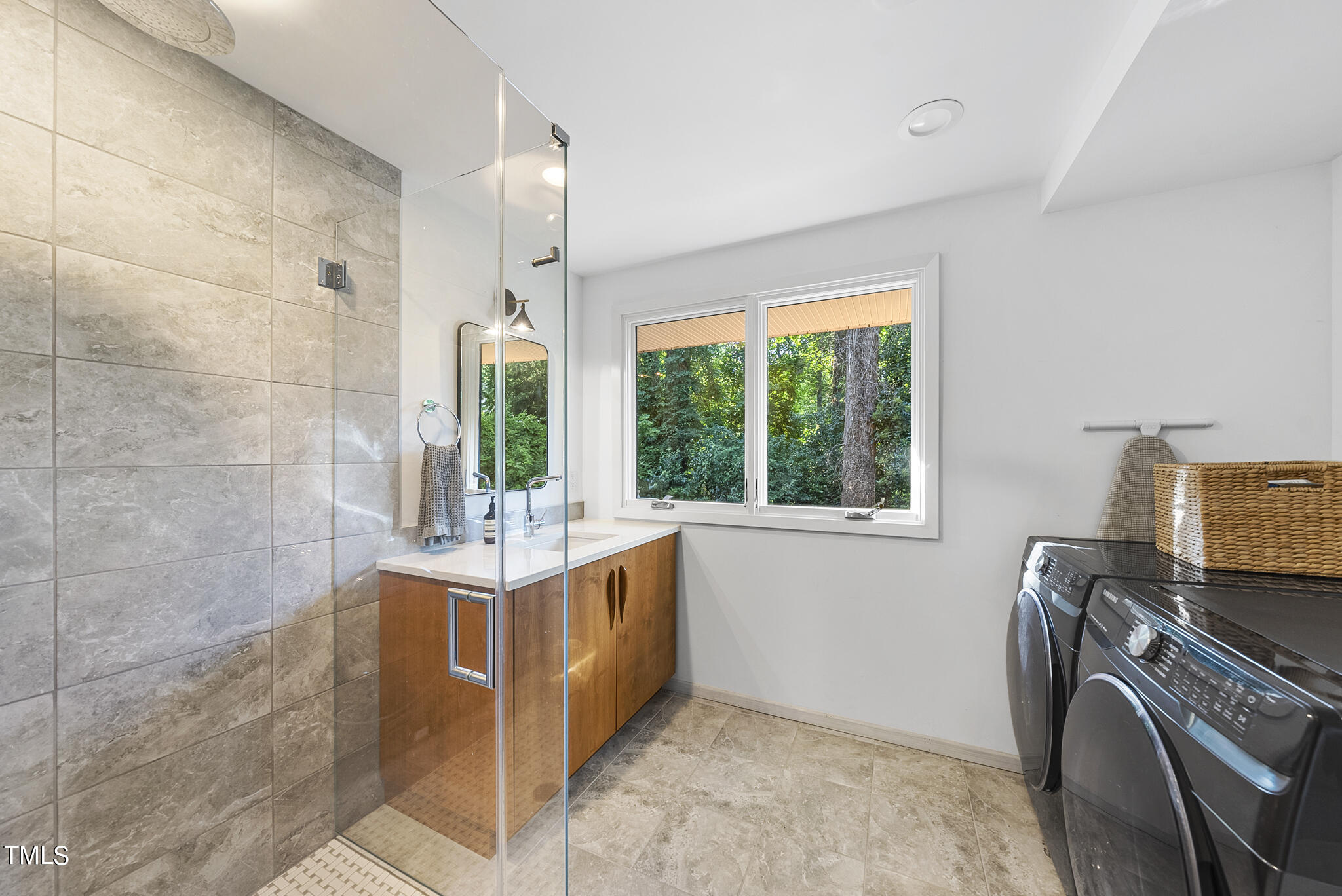 714 Lake Boone Trail