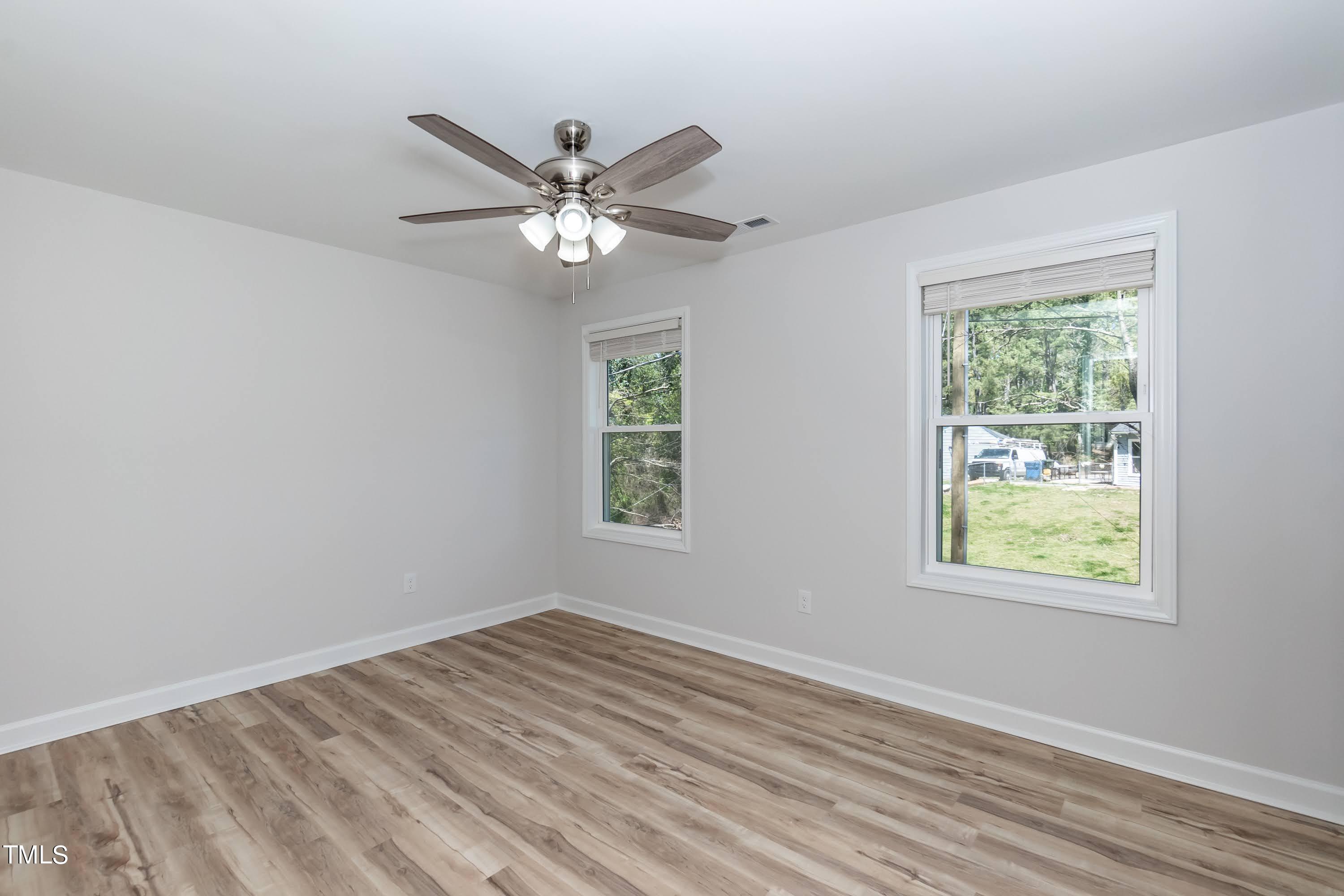 2608 Glenbrook Drive
