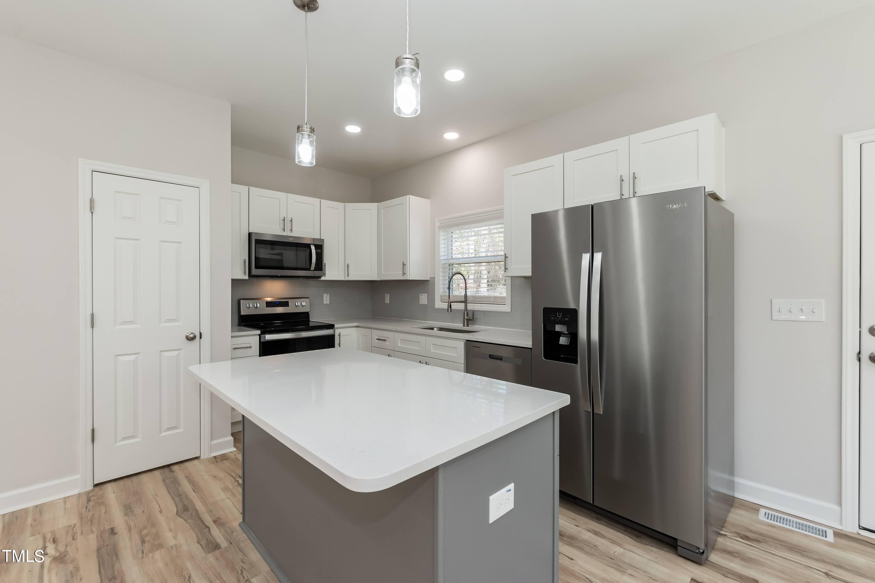 2608 Glenbrook Drive