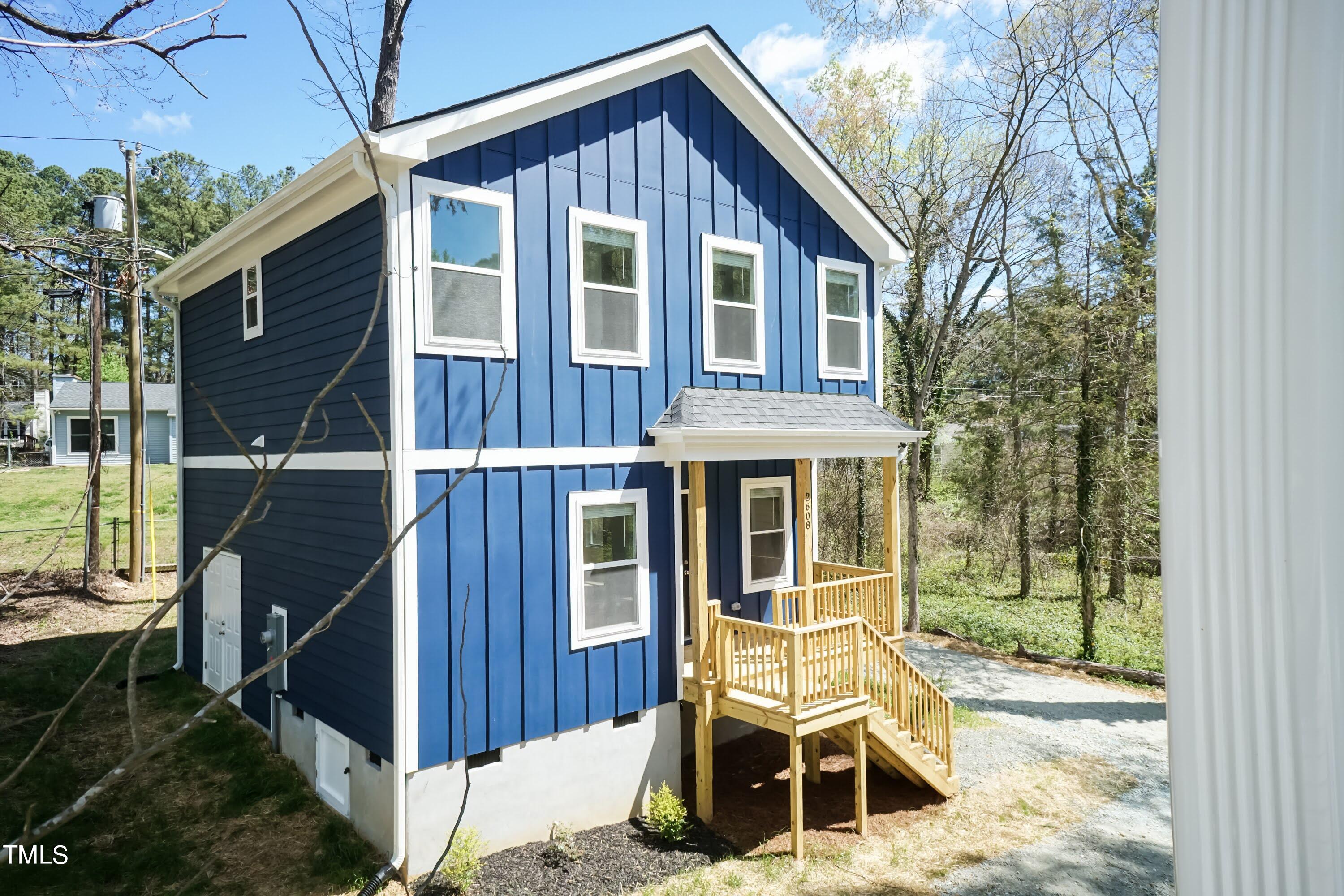 2608 Glenbrook Drive