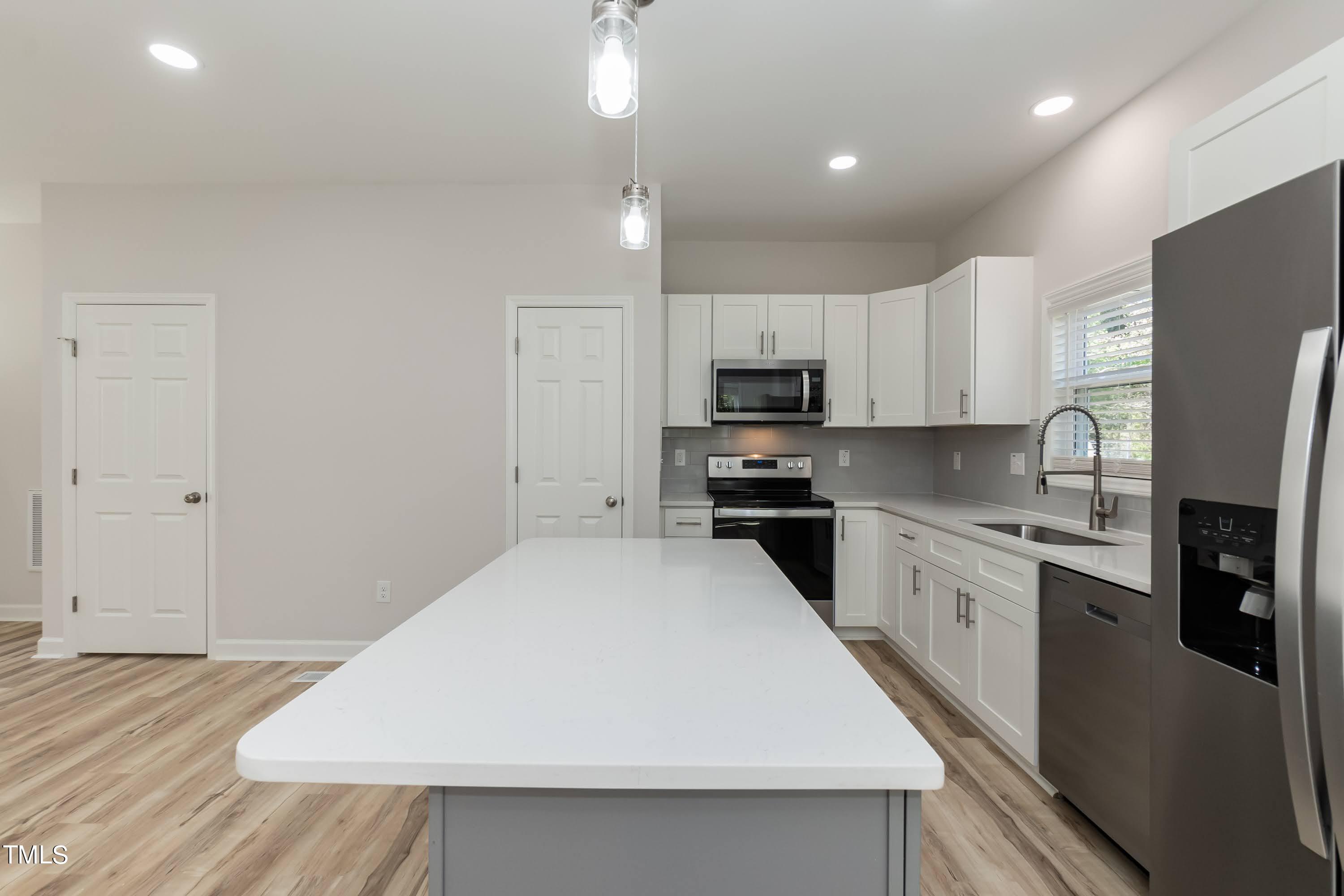 2608 Glenbrook Drive