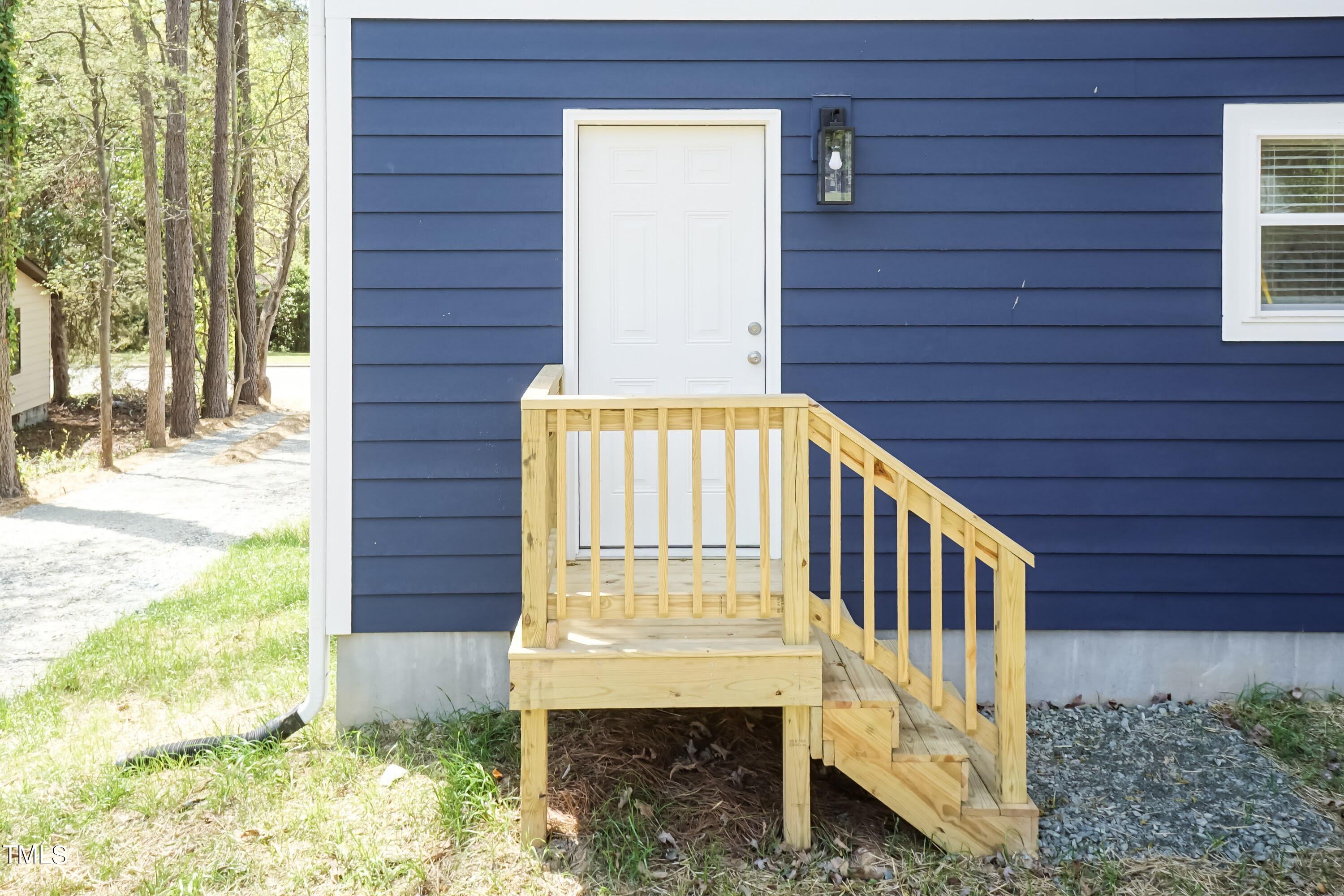 2608 Glenbrook Drive