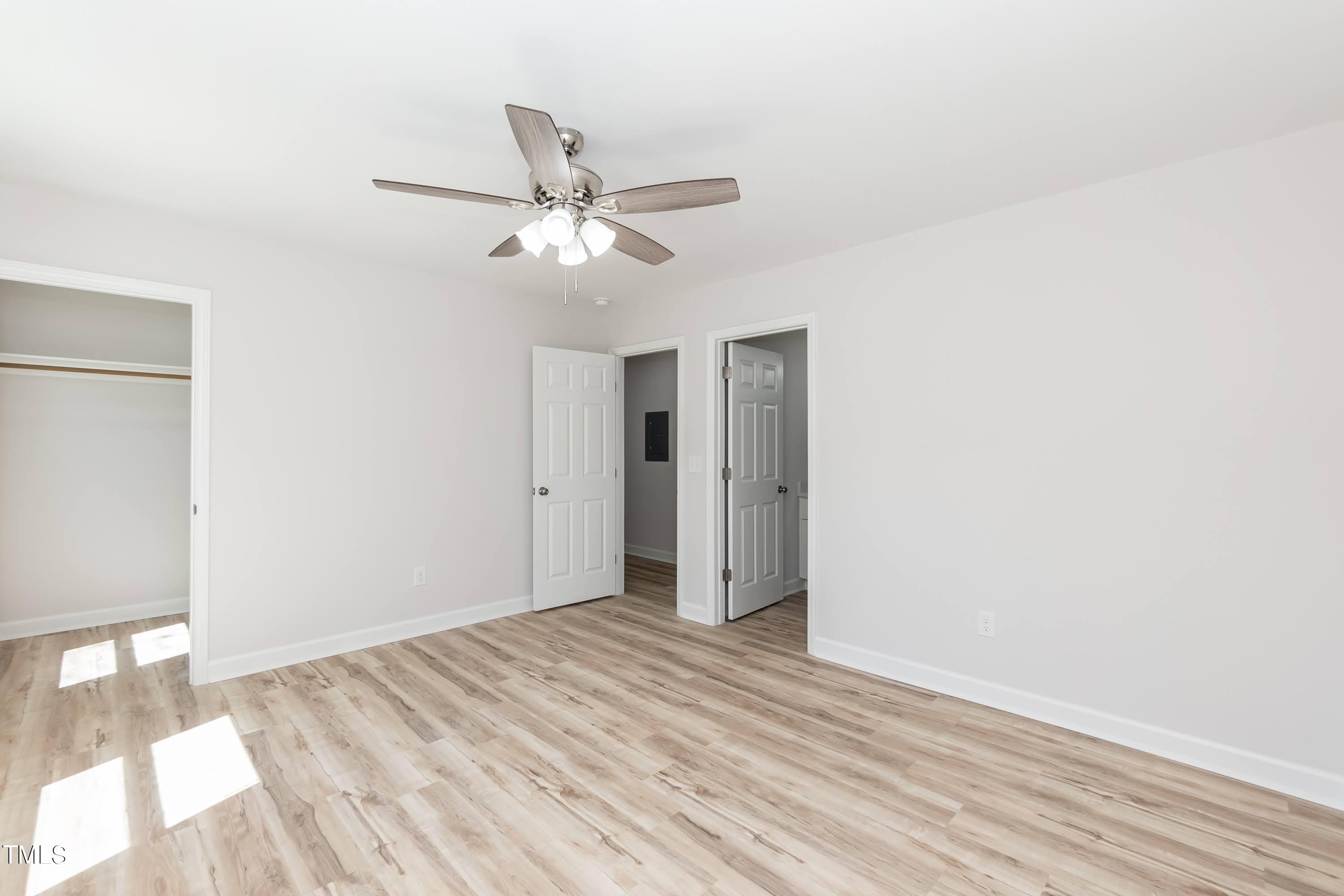 2608 Glenbrook Drive