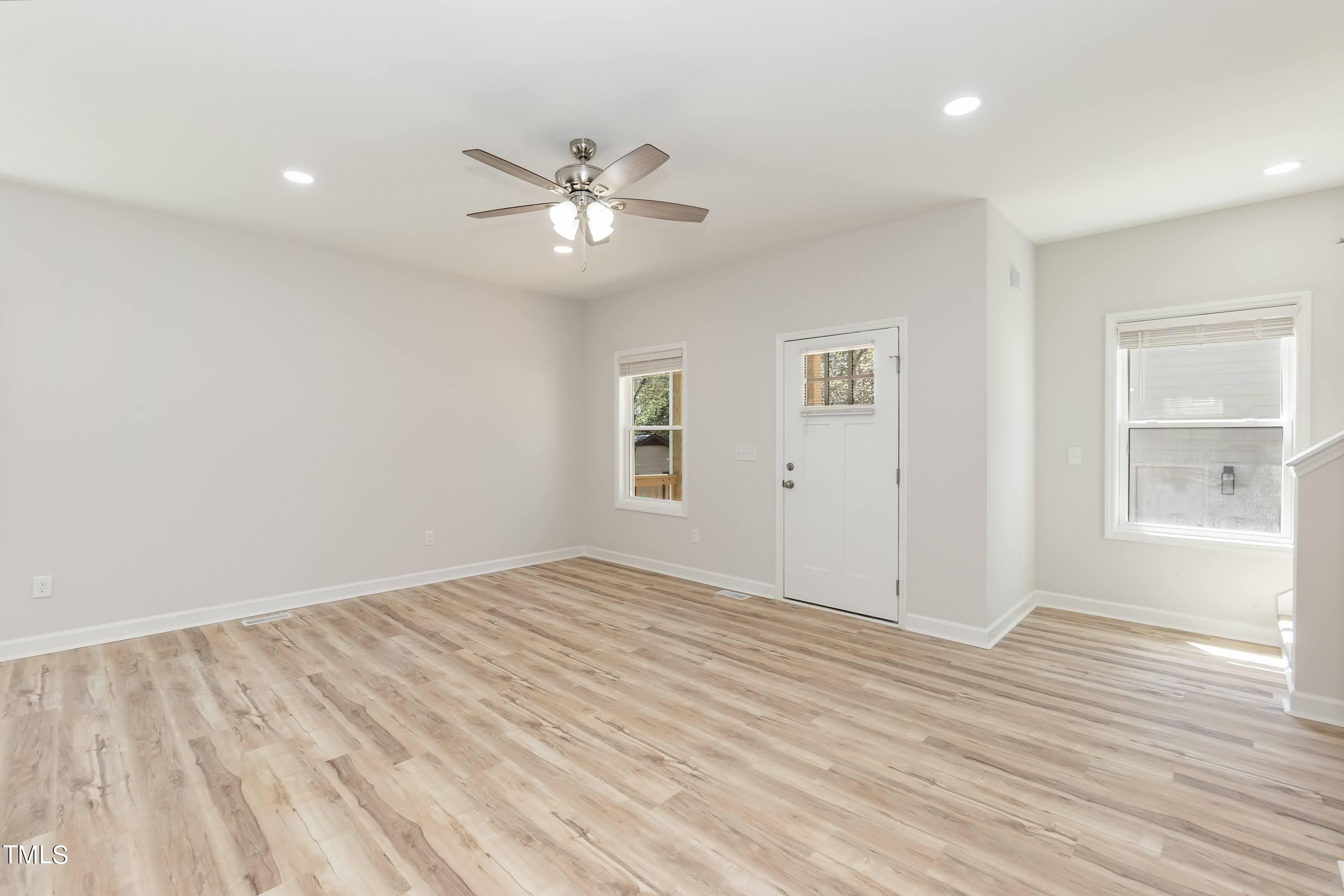 2608 Glenbrook Drive