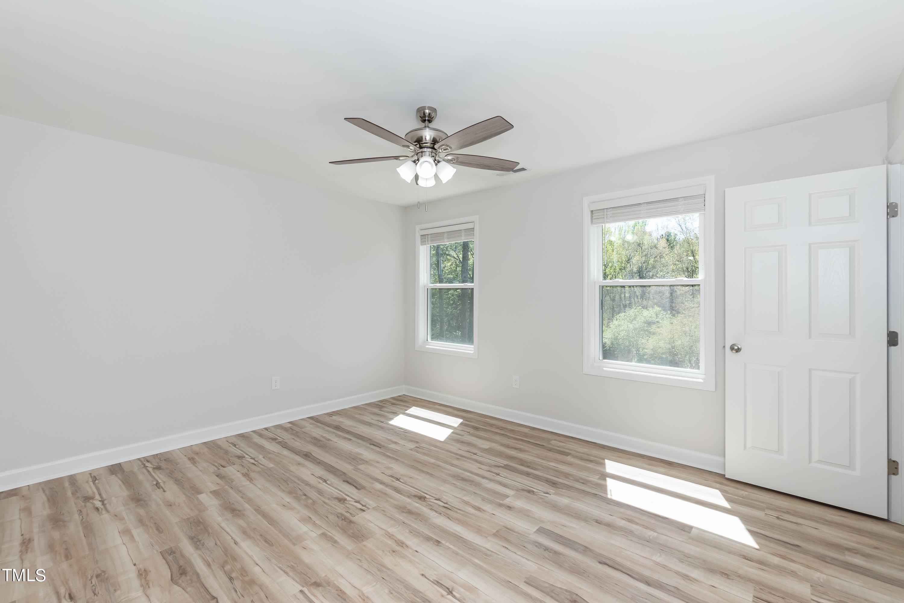 2608 Glenbrook Drive