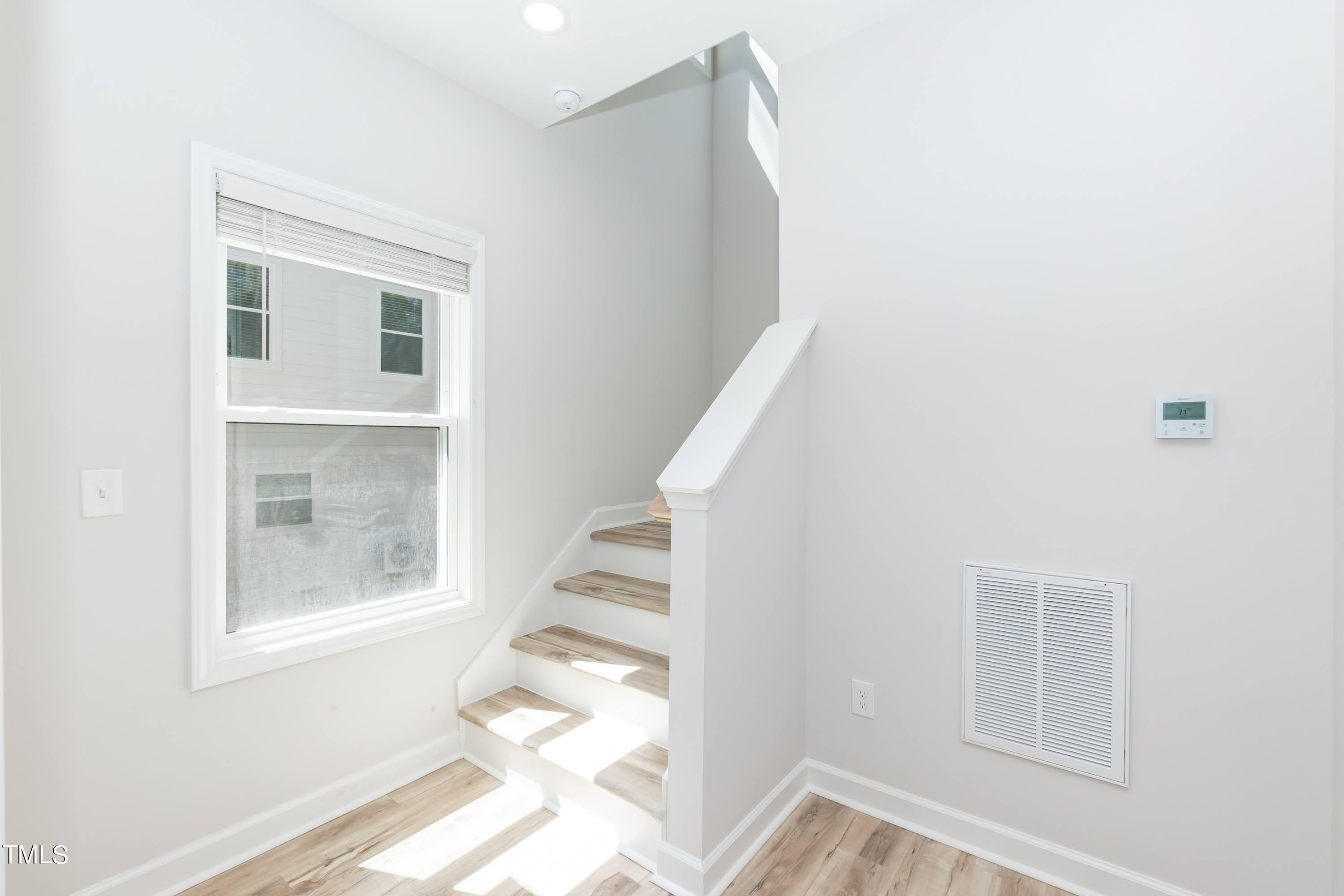 2608 Glenbrook Drive