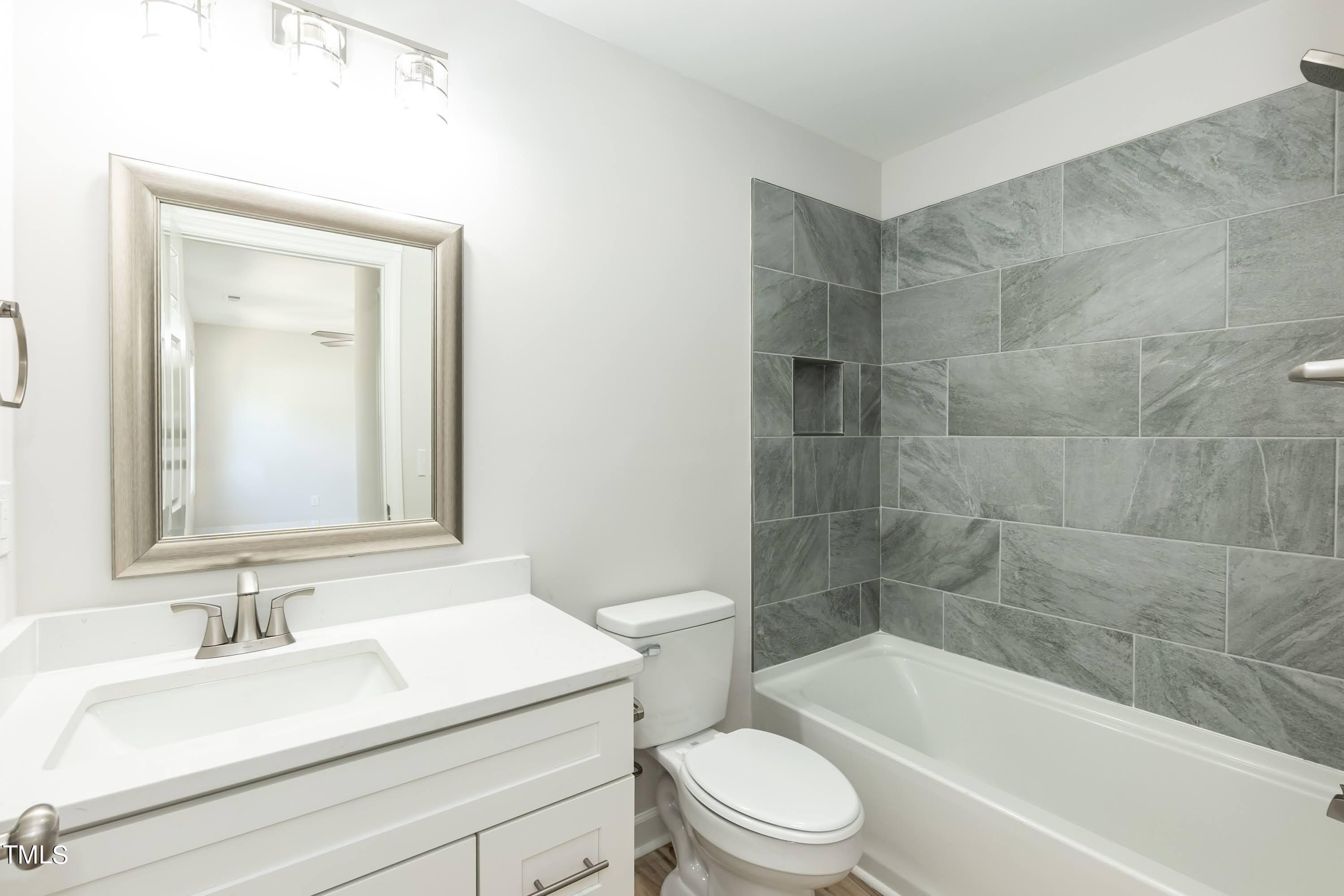 2608 Glenbrook Drive
