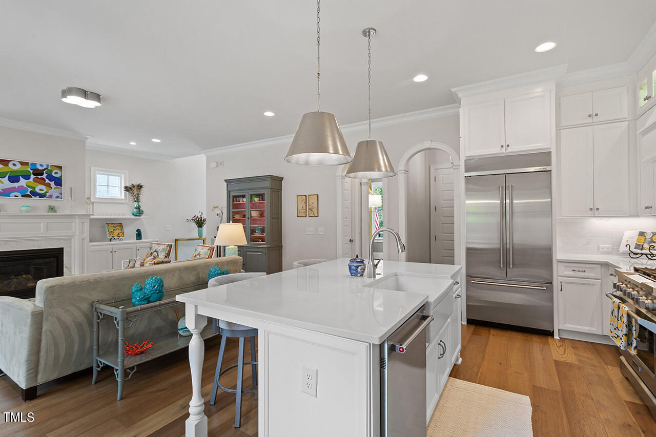 913 Canterbury Road