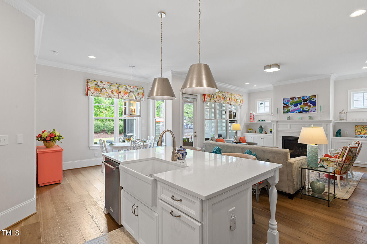 913 Canterbury Road