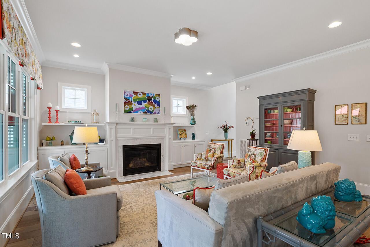 913 Canterbury Road