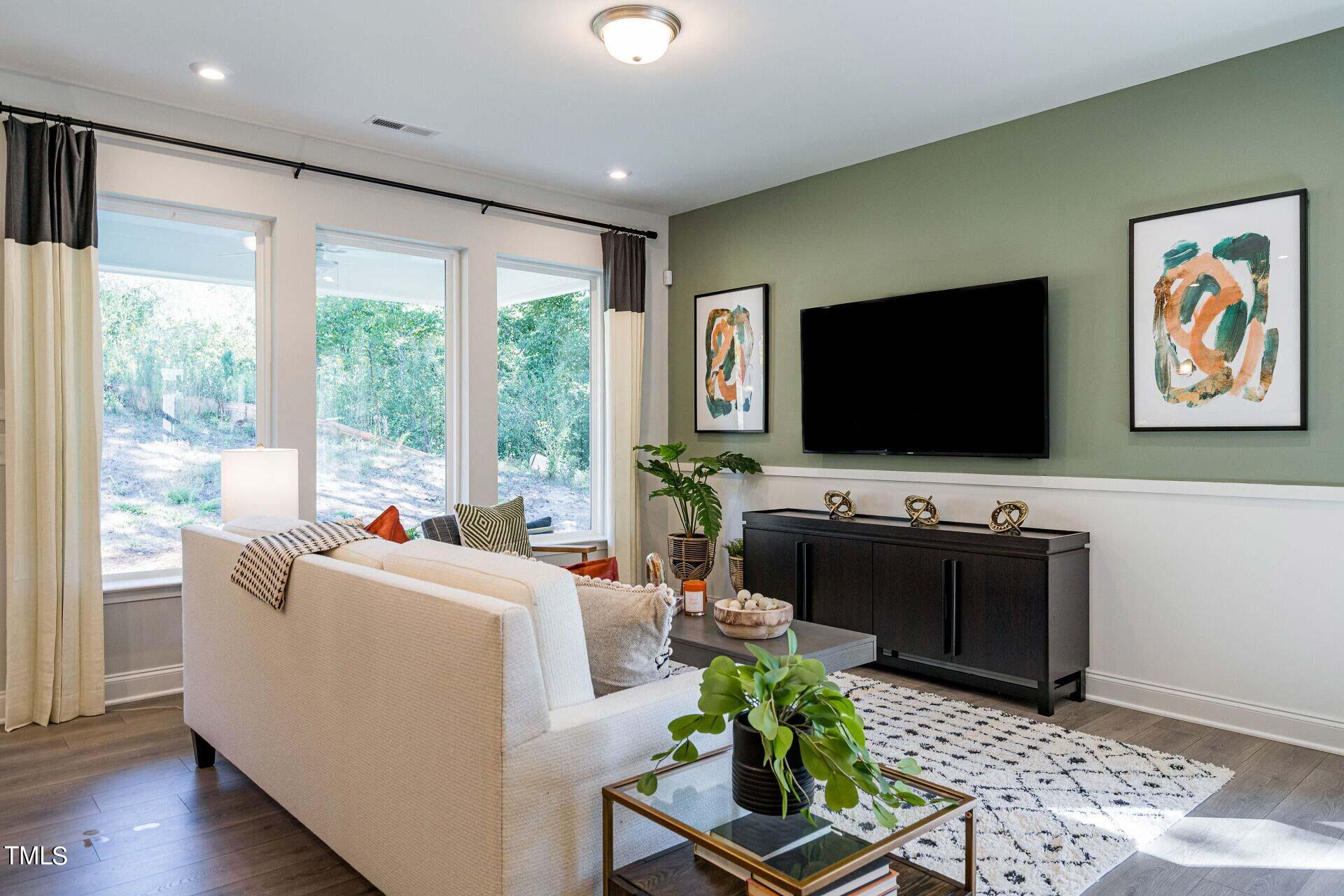 2104 Royal Amber Court # 12