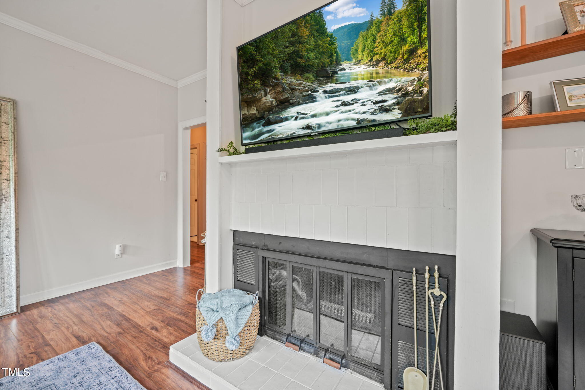 5818 Sentinel Drive
