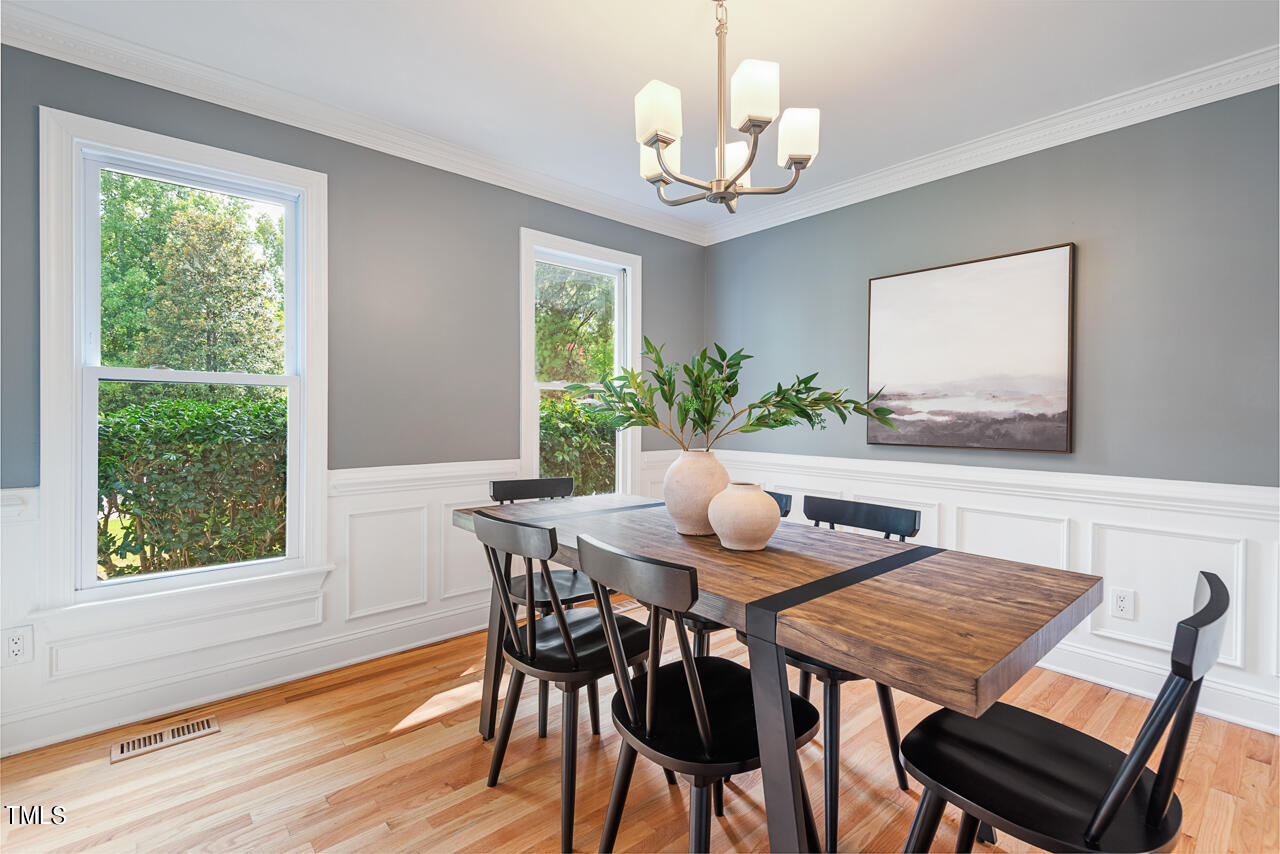 5 Kings Grant Court